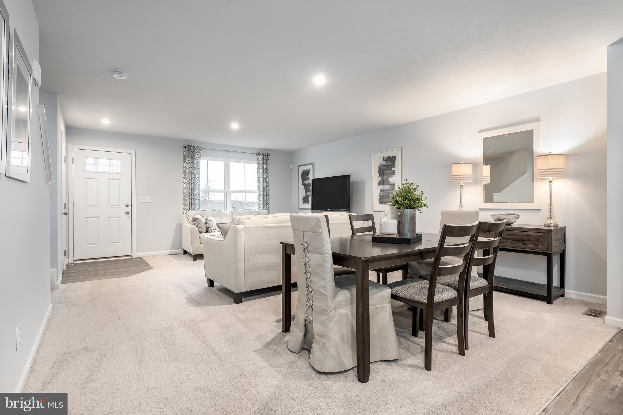 SOUTH BROOK - Residential