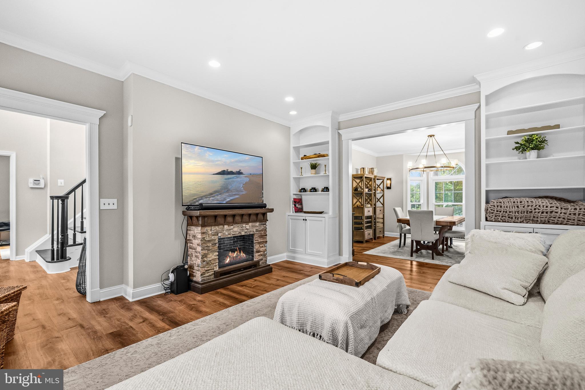 LEETON - Residential