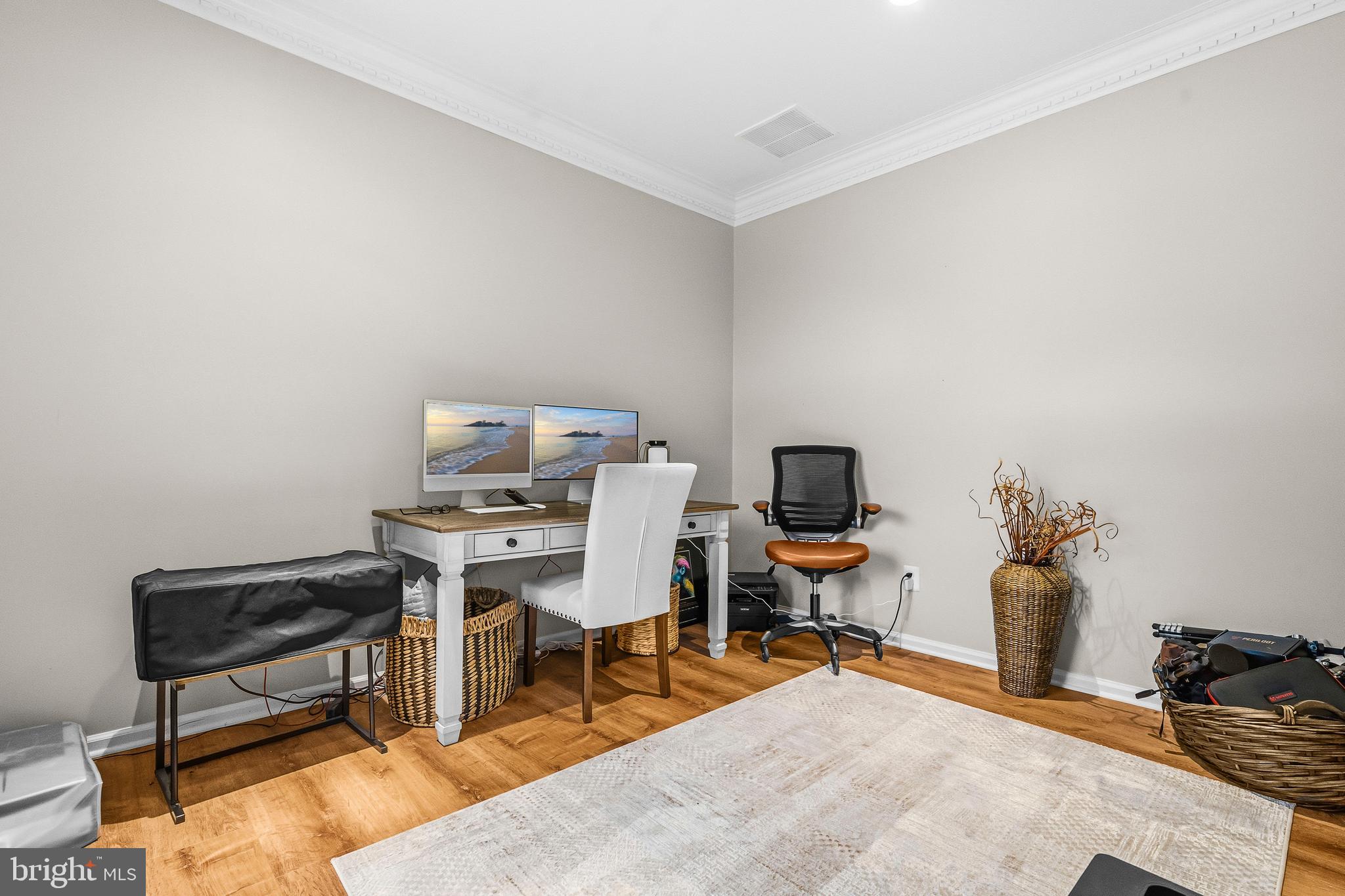 LEETON - Residential