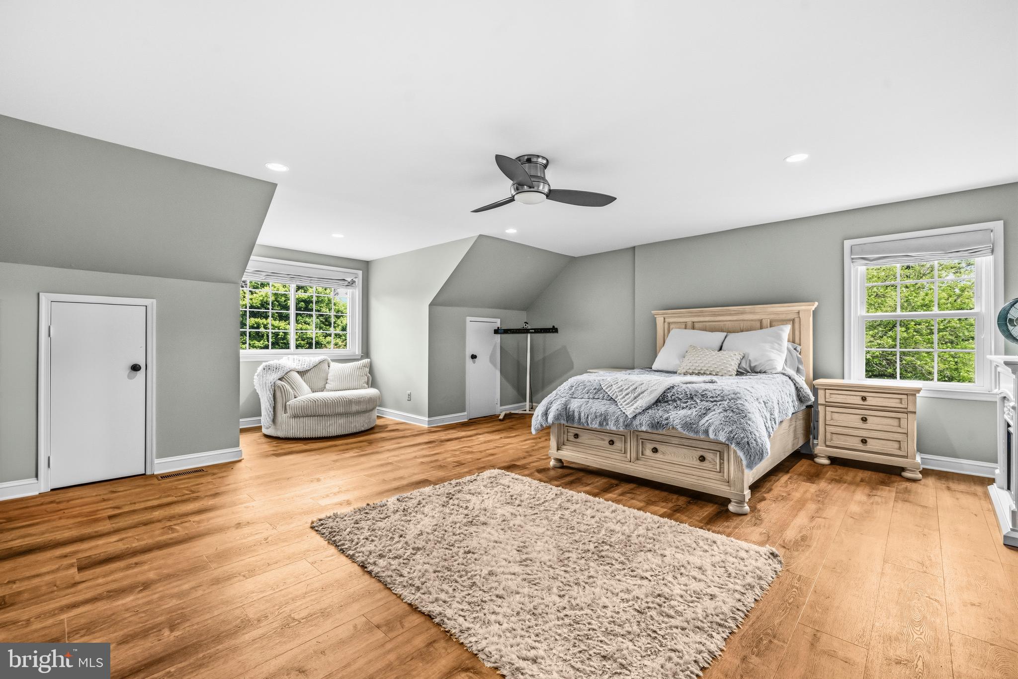 LEETON - Residential