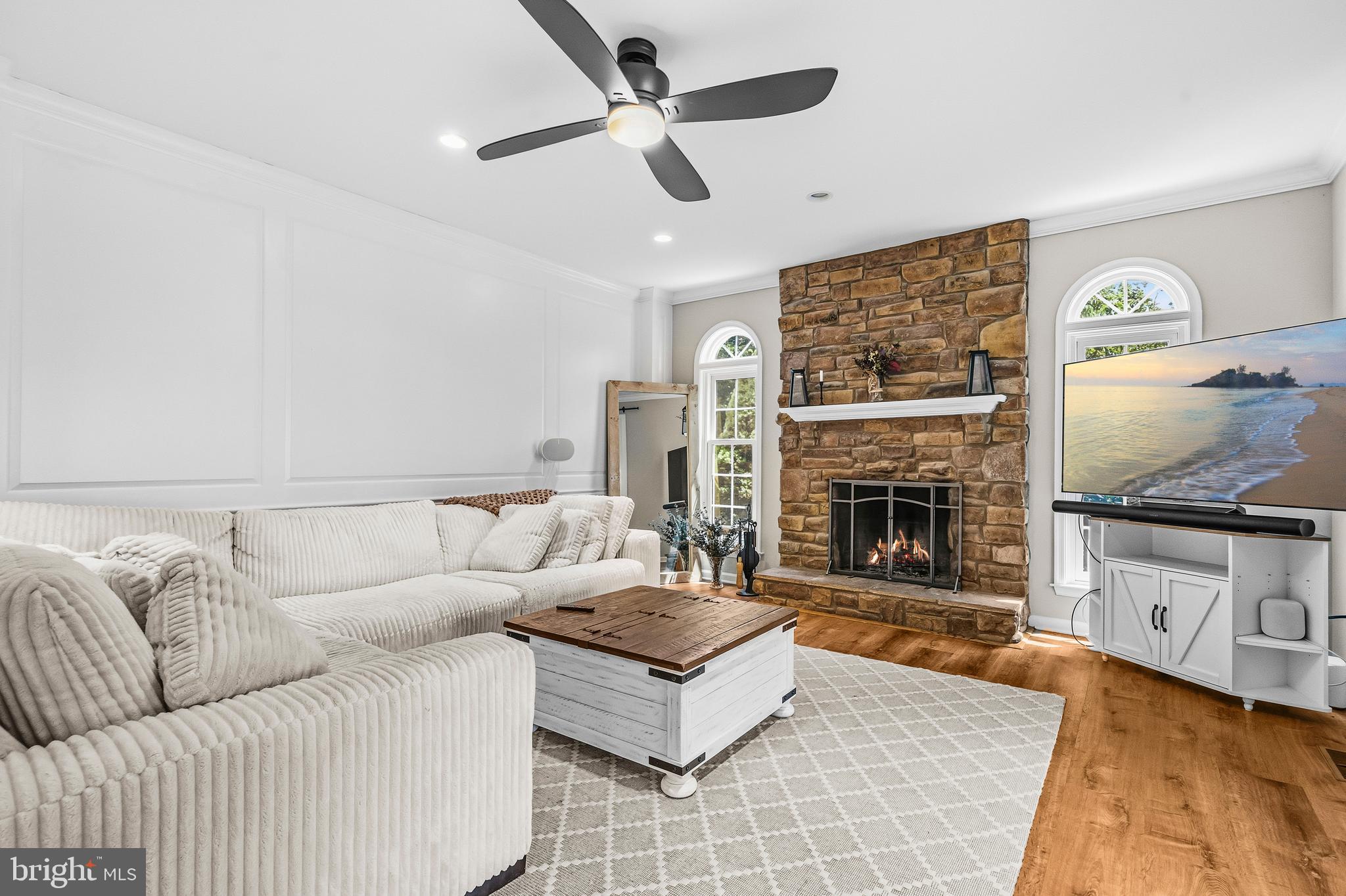 LEETON - Residential