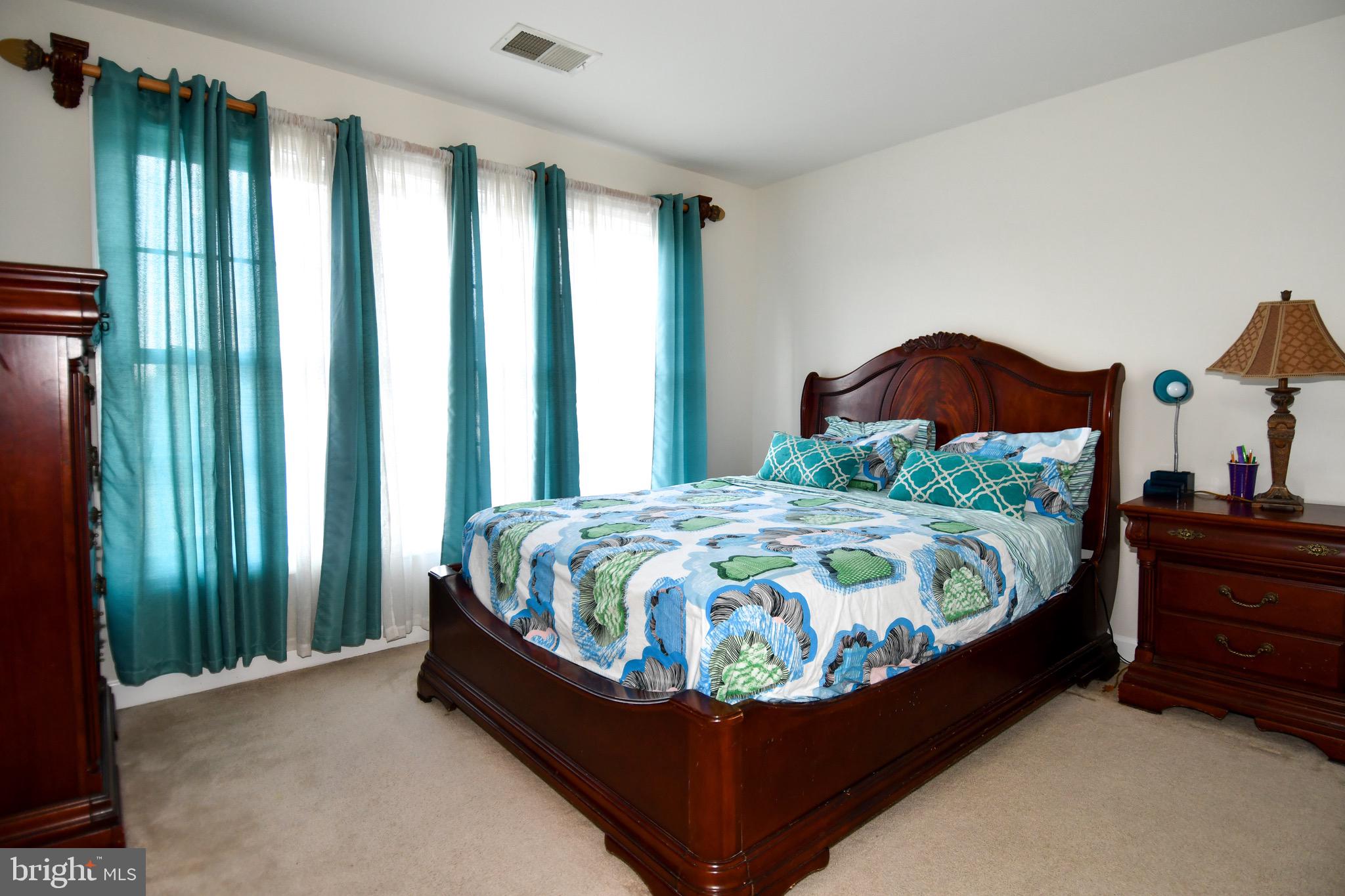 FAIRLAND FARMS - Residential