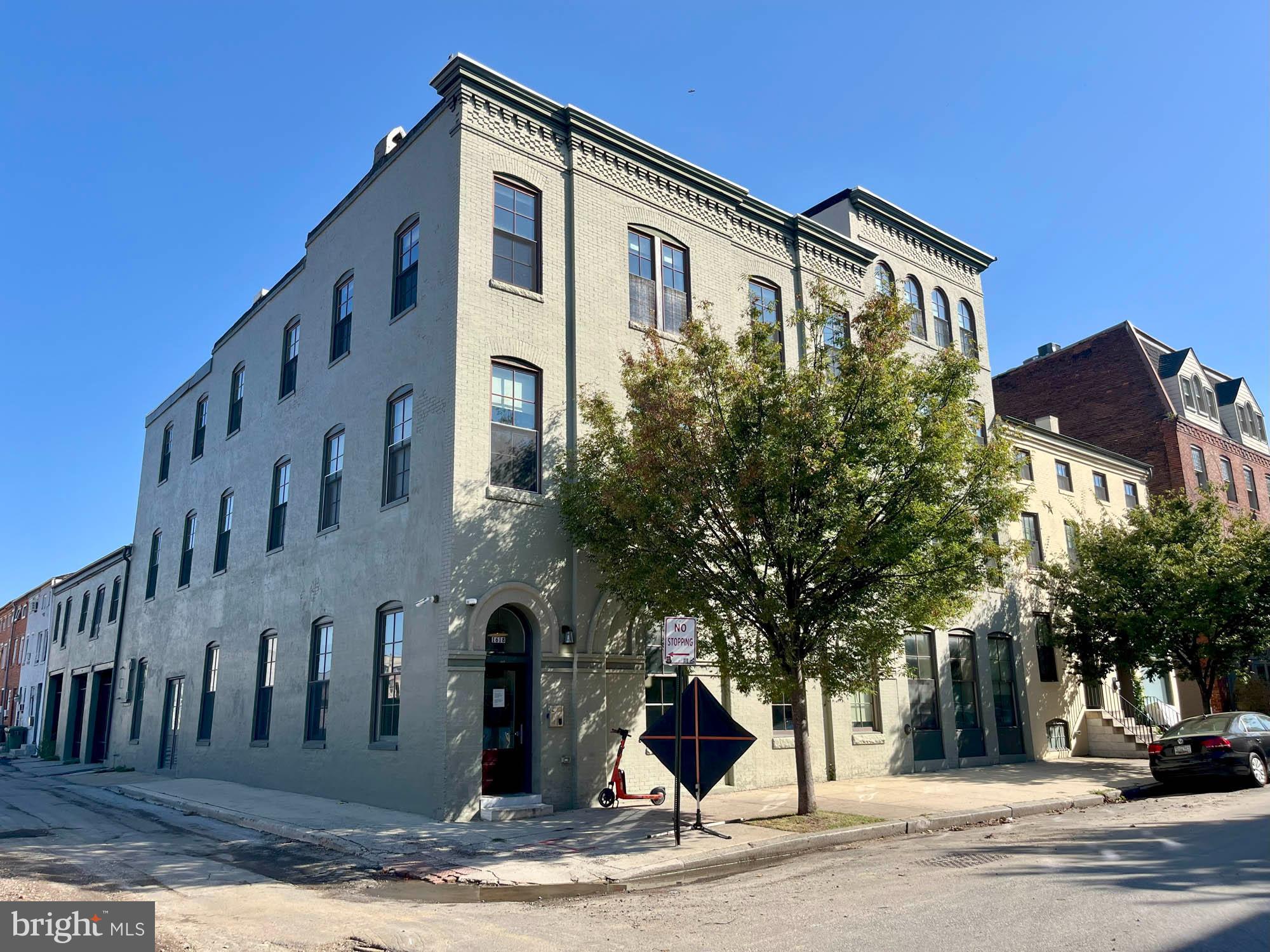 The subject property comprises three adjoining buildings totaling 19 apartment units. The assemblage was gut renovated in 2014 with quality finishes, and includes studio, 1 and 2 bedroom units and in-building parking. Some studio units are suitable for conversion to 1 bedroom units. Located in Baltimore’s Fells Point community, the property is well-situated in a highly desirable area close to the Johns Hopkins Hospital, Little Italy, Harbor East, Harbor Point and expansive options for shopping, dining and entertainment. Large scale development is going on nearby, a testament to the continuously improving area. There are currently 17 units rented. The auction provides an opportunity to purchase an asset where most of the difficult development work has been done, with ample opportunity for increased occupancy and rents.