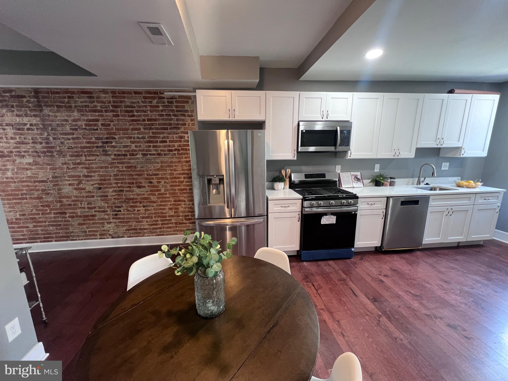 UNION SQUARE - Residential