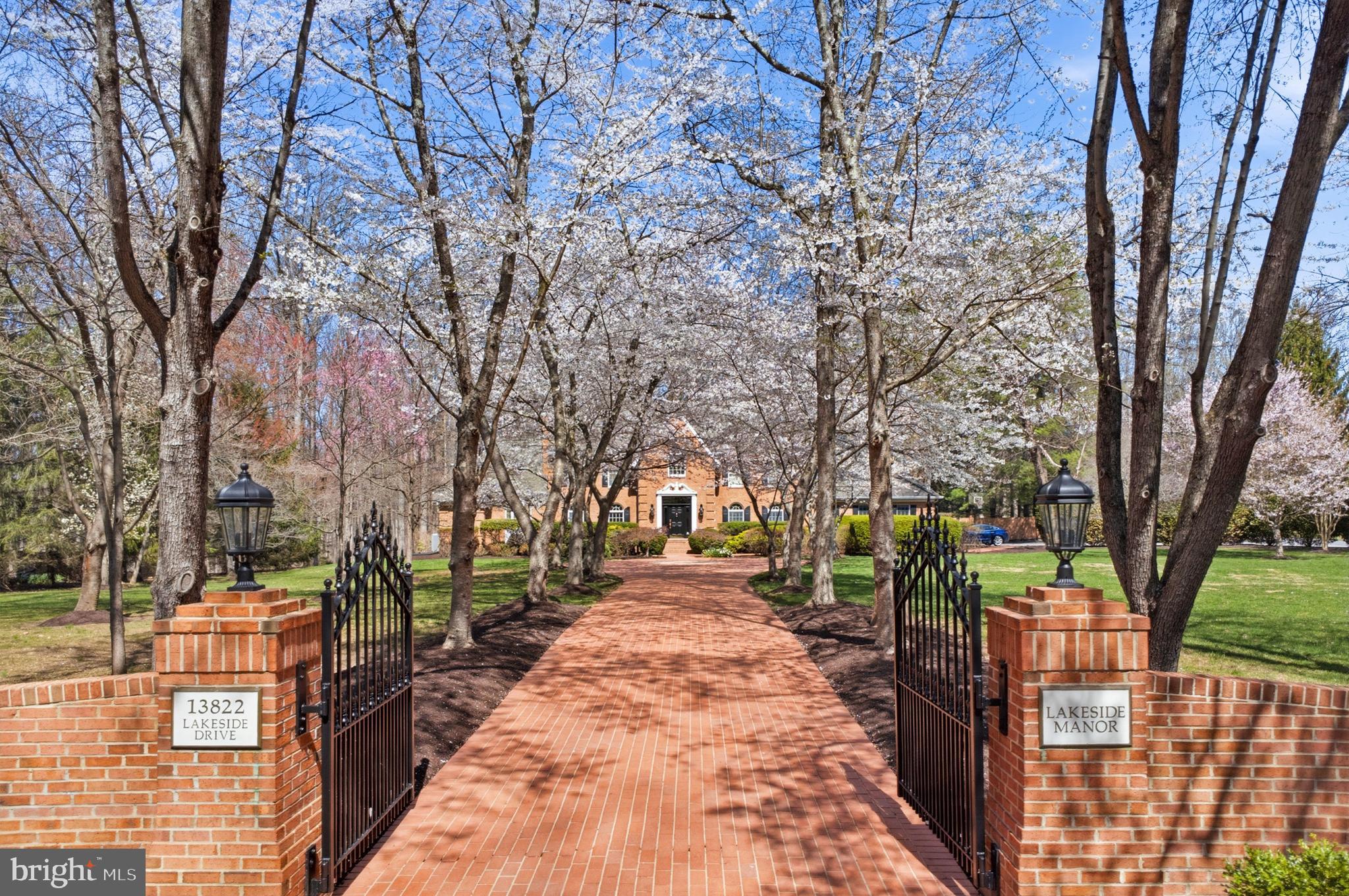 BRIGHTON PINES - Residential