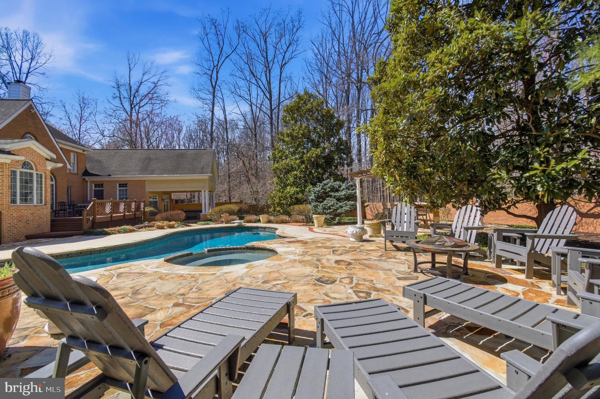 BRIGHTON PINES - Residential