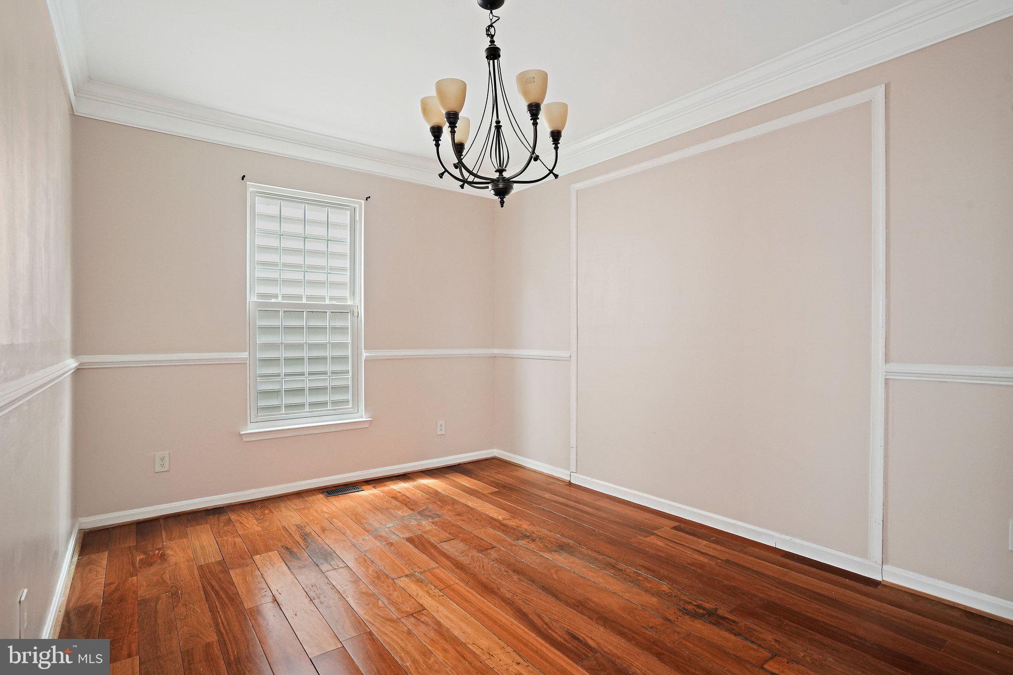 MEADOWGATE - Residential