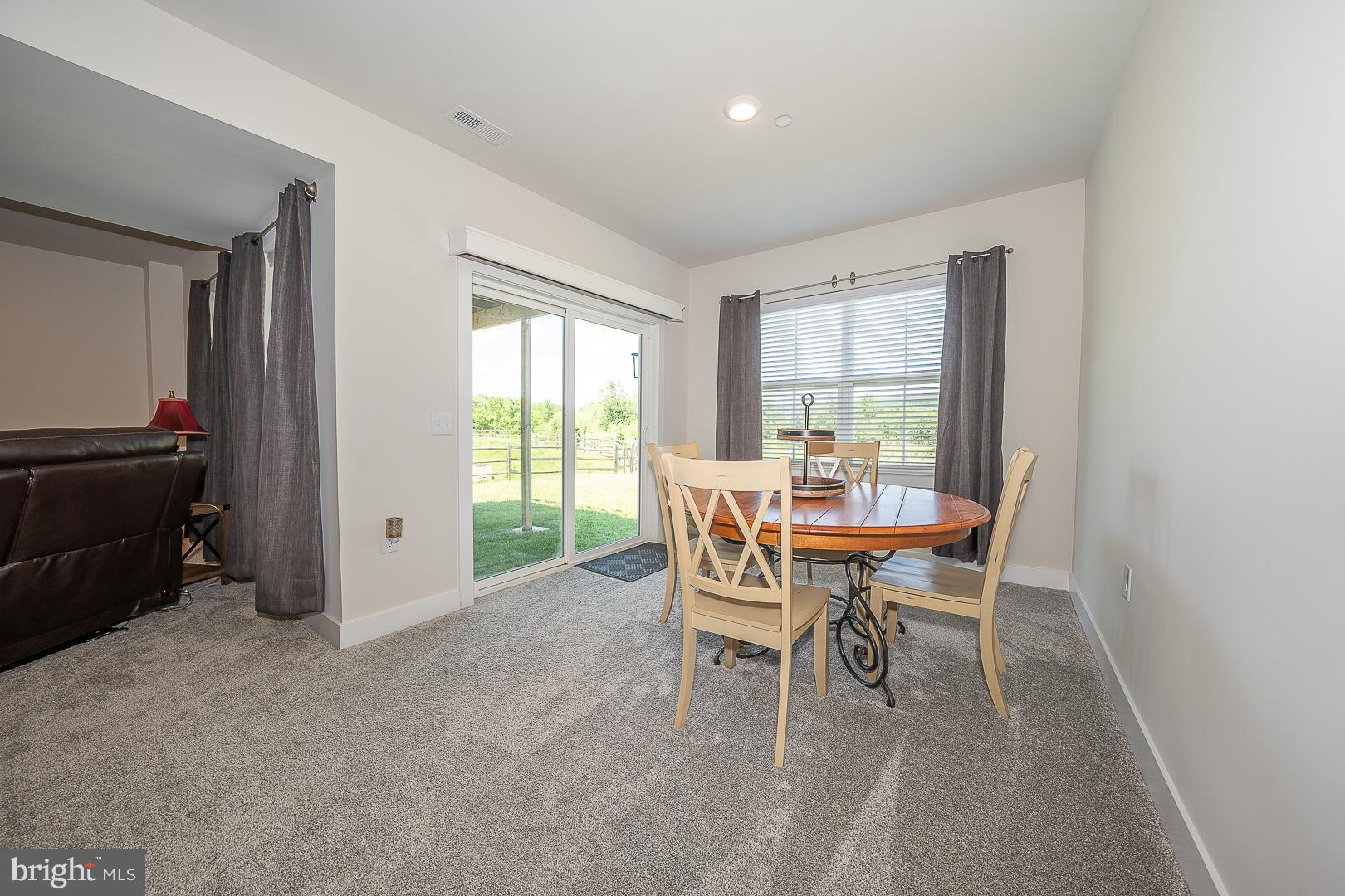 EXTON GROVE - Residential