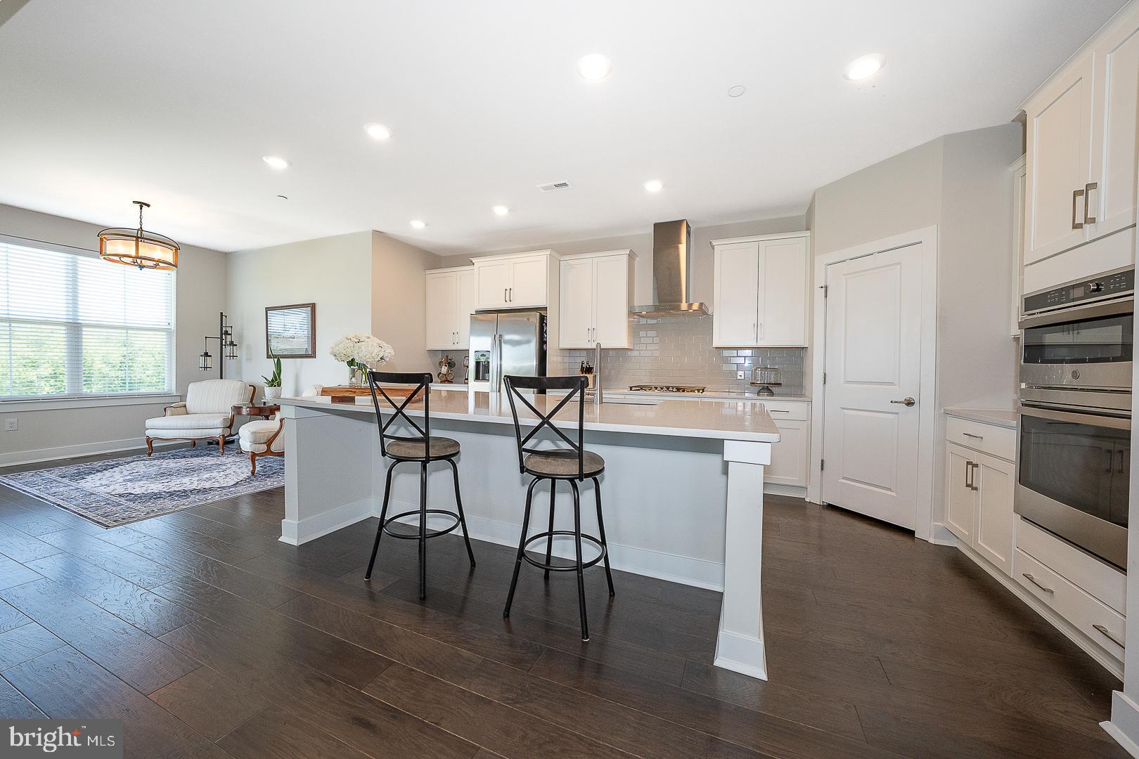 EXTON GROVE - Residential