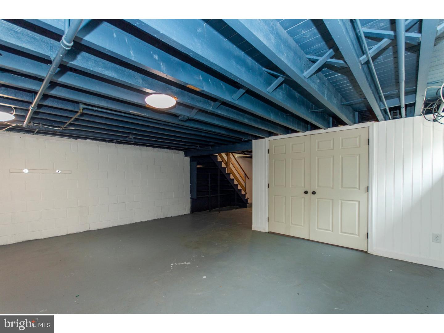 BELMONT HILLS - Residential Lease