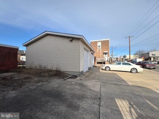 LAWNDALE - Residential Income
