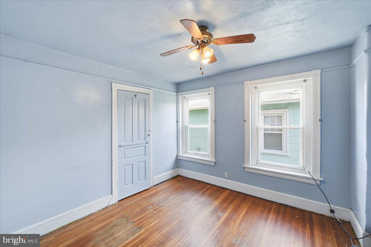 ARDMORE CROSSING - Residential