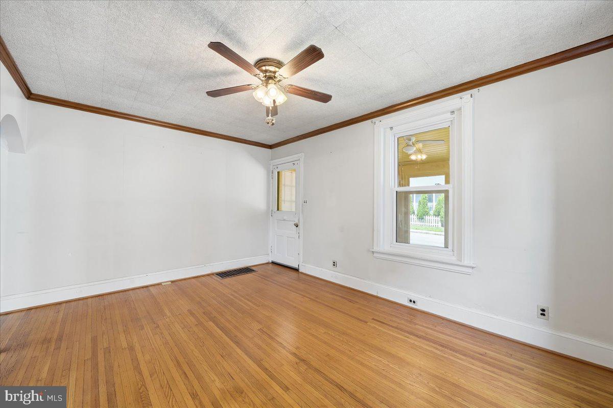 ARDMORE CROSSING - Residential