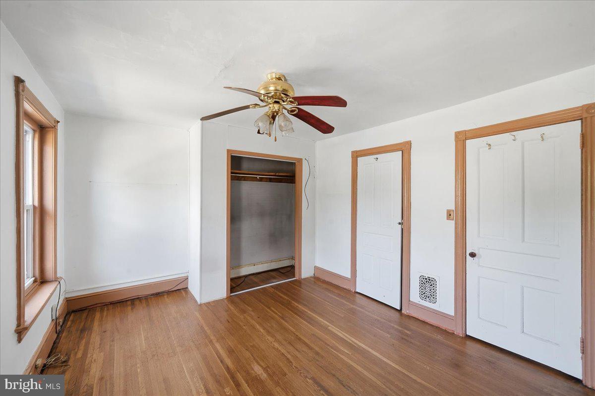 ARDMORE CROSSING - Residential