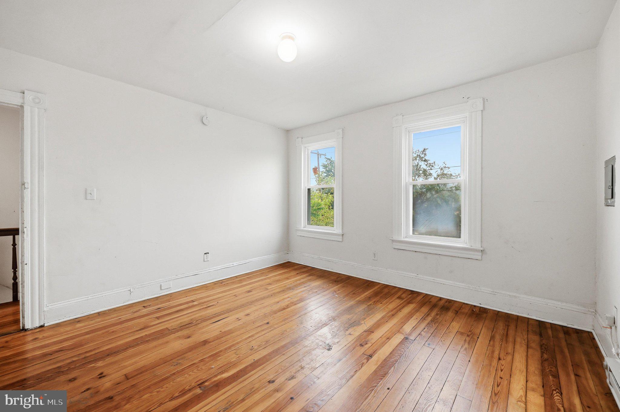 BRUNSWICK - Residential