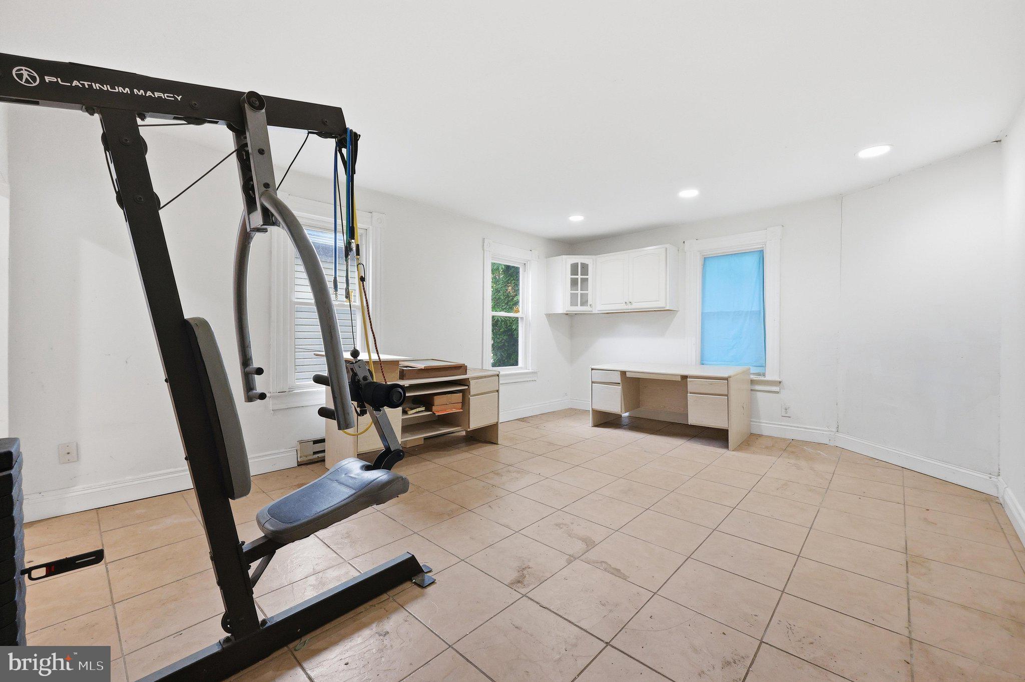 BRUNSWICK - Residential