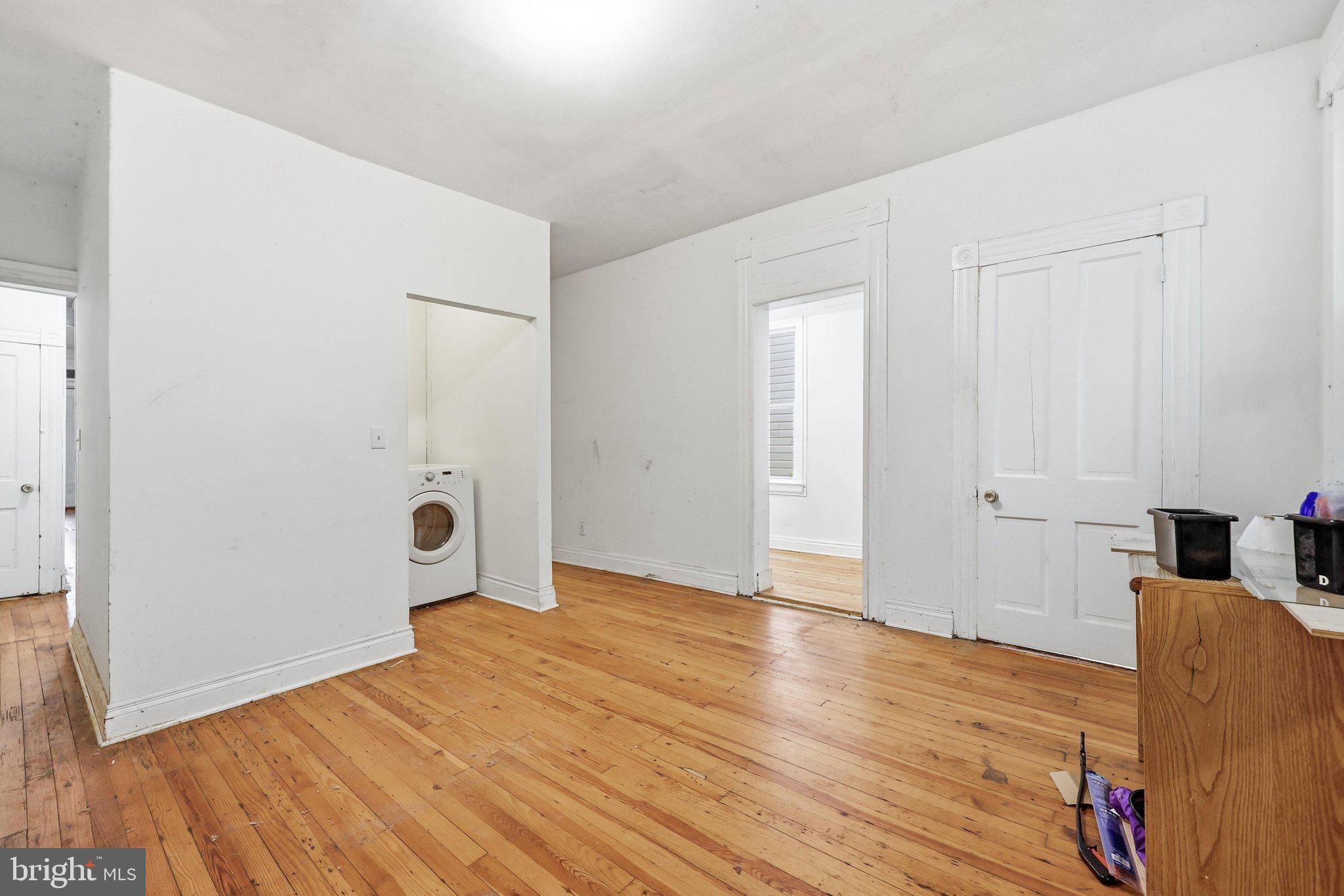 BRUNSWICK - Residential