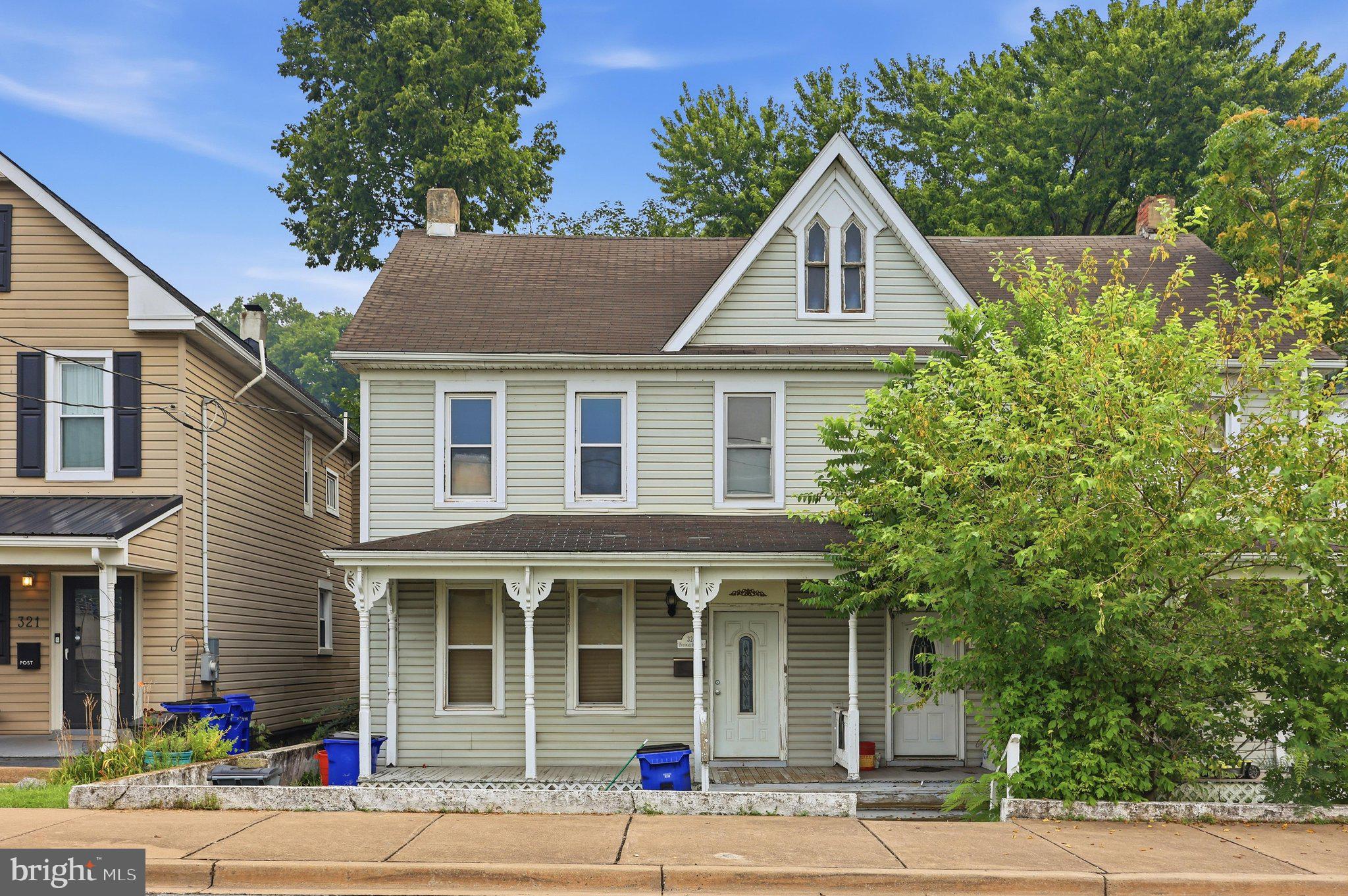 Investor Alert! Bring your vision to this 3-bedroom, 2-bath duplex in the heart of Downtown Brunswick. This property offers tremendous potential for investors, flippers, or buyers looking to build equity through renovations. Conveniently located near the MARC train, C&O Canal, Potomac River, parks, restaurants, and shopping. Sold strictly AS-IS.