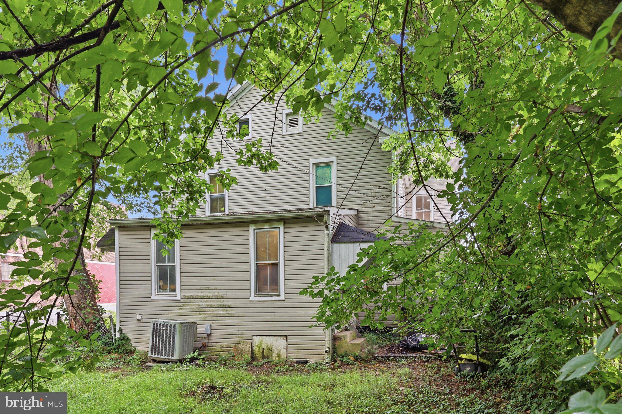 BRUNSWICK - Residential