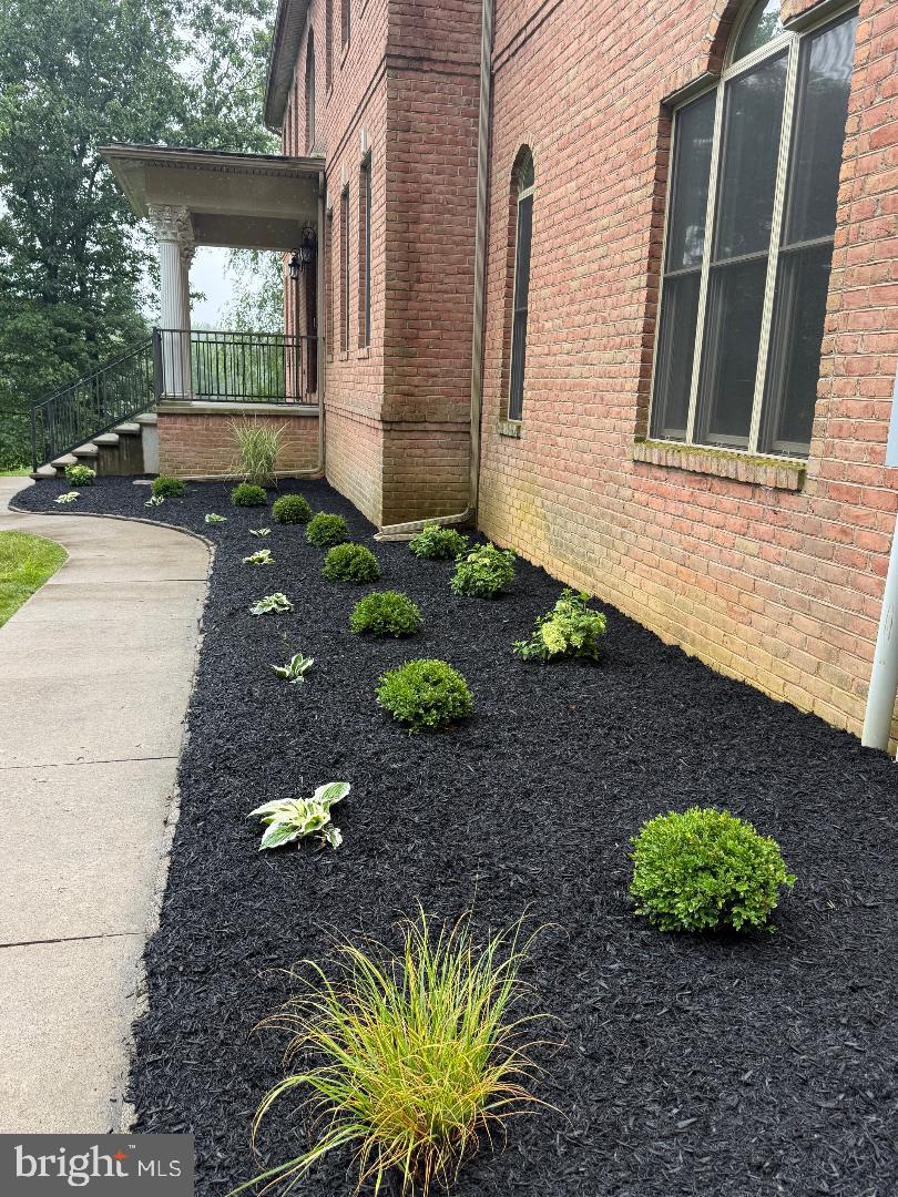 CEDAR CLIFF - Residential