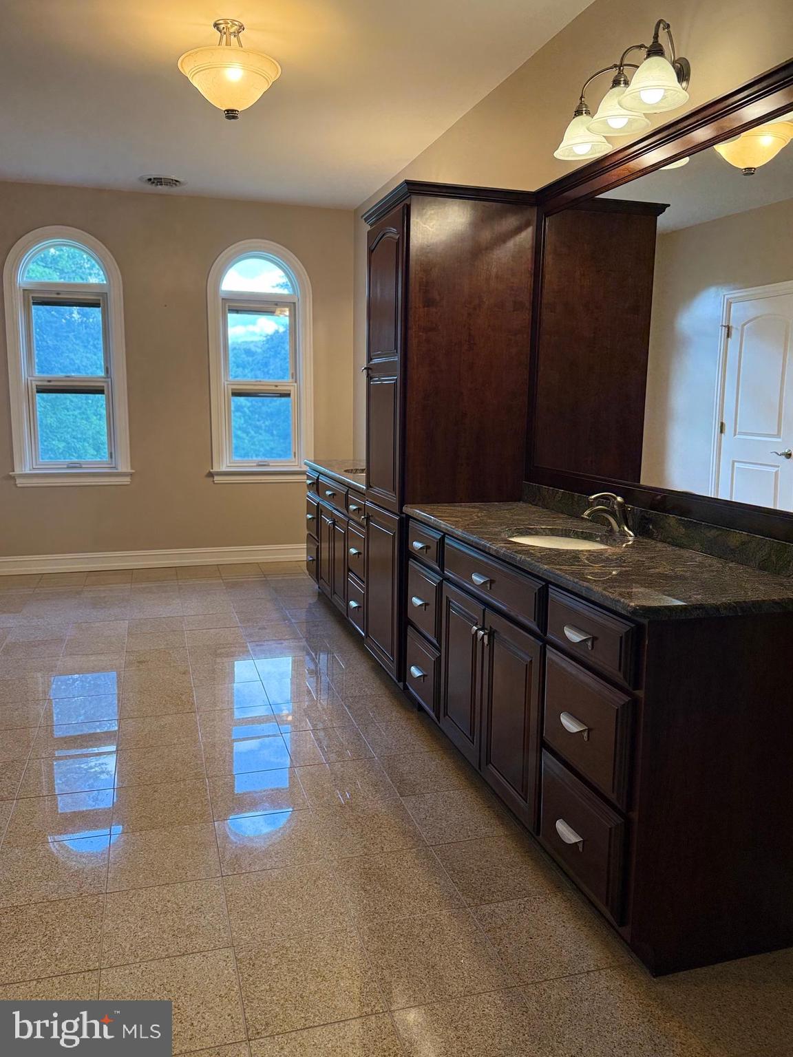 CEDAR CLIFF - Residential