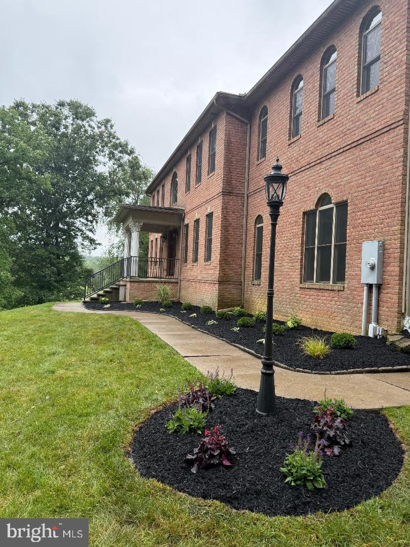 CEDAR CLIFF - Residential
