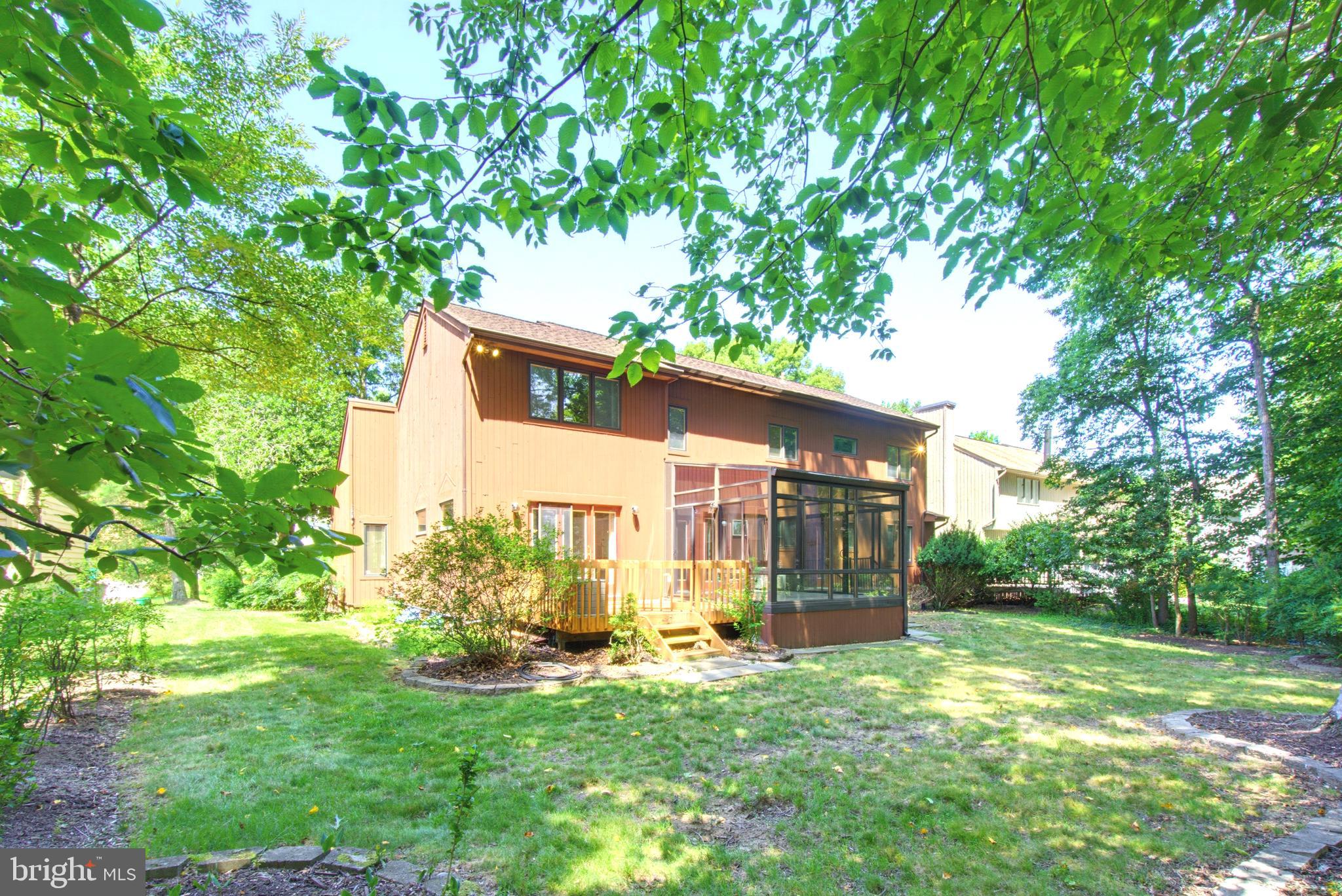 OWEN BROWN WOODS - Residential