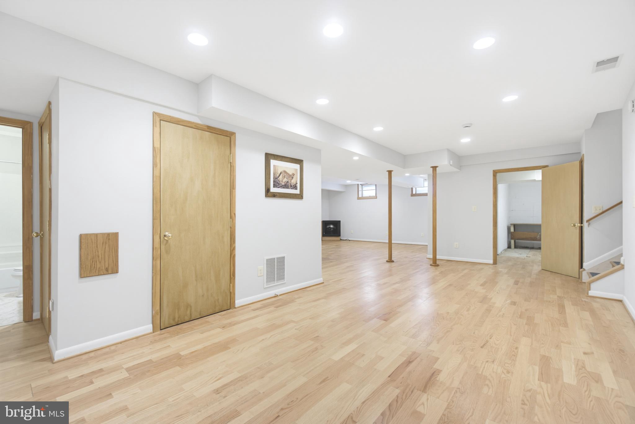 OWEN BROWN WOODS - Residential