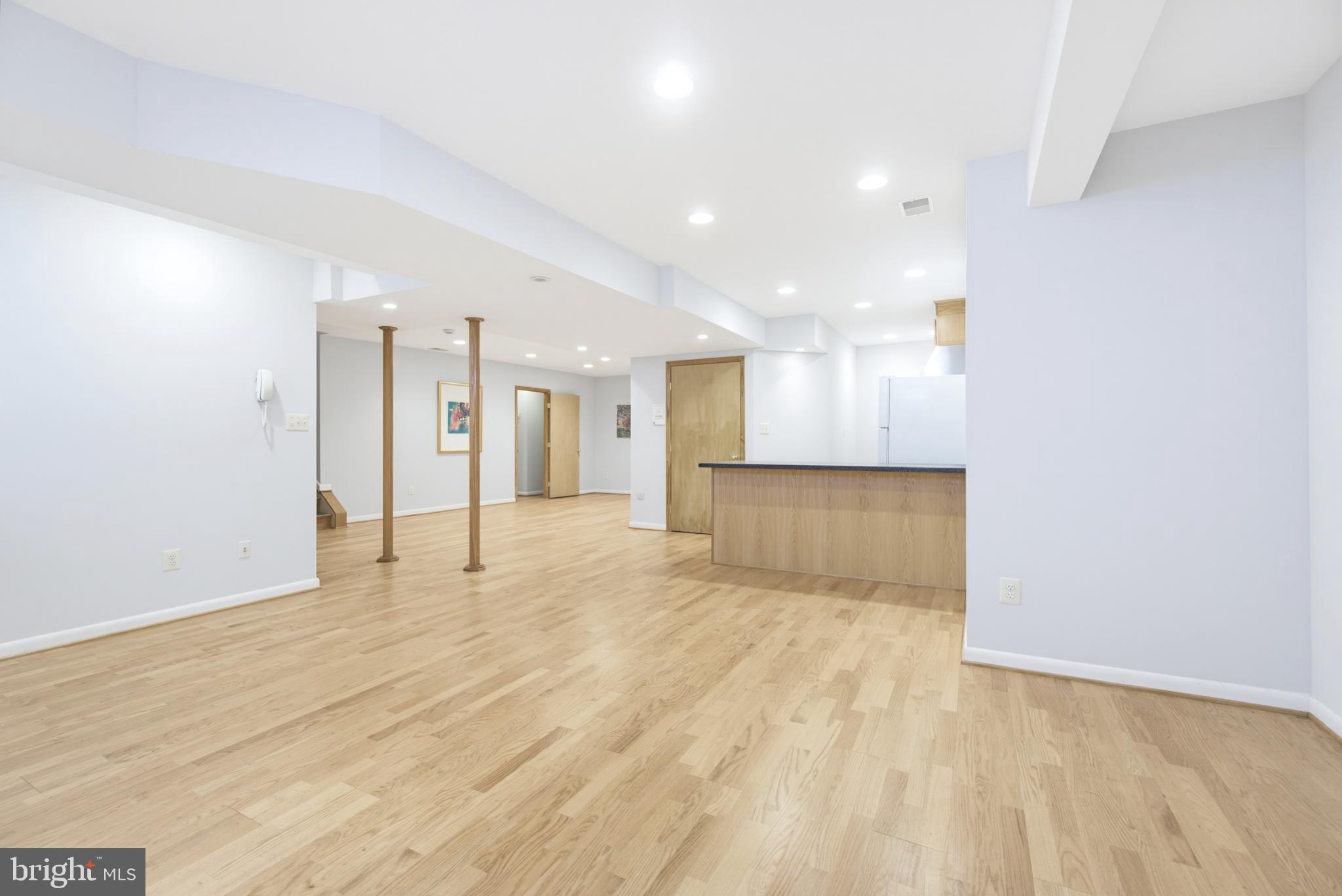 OWEN BROWN WOODS - Residential