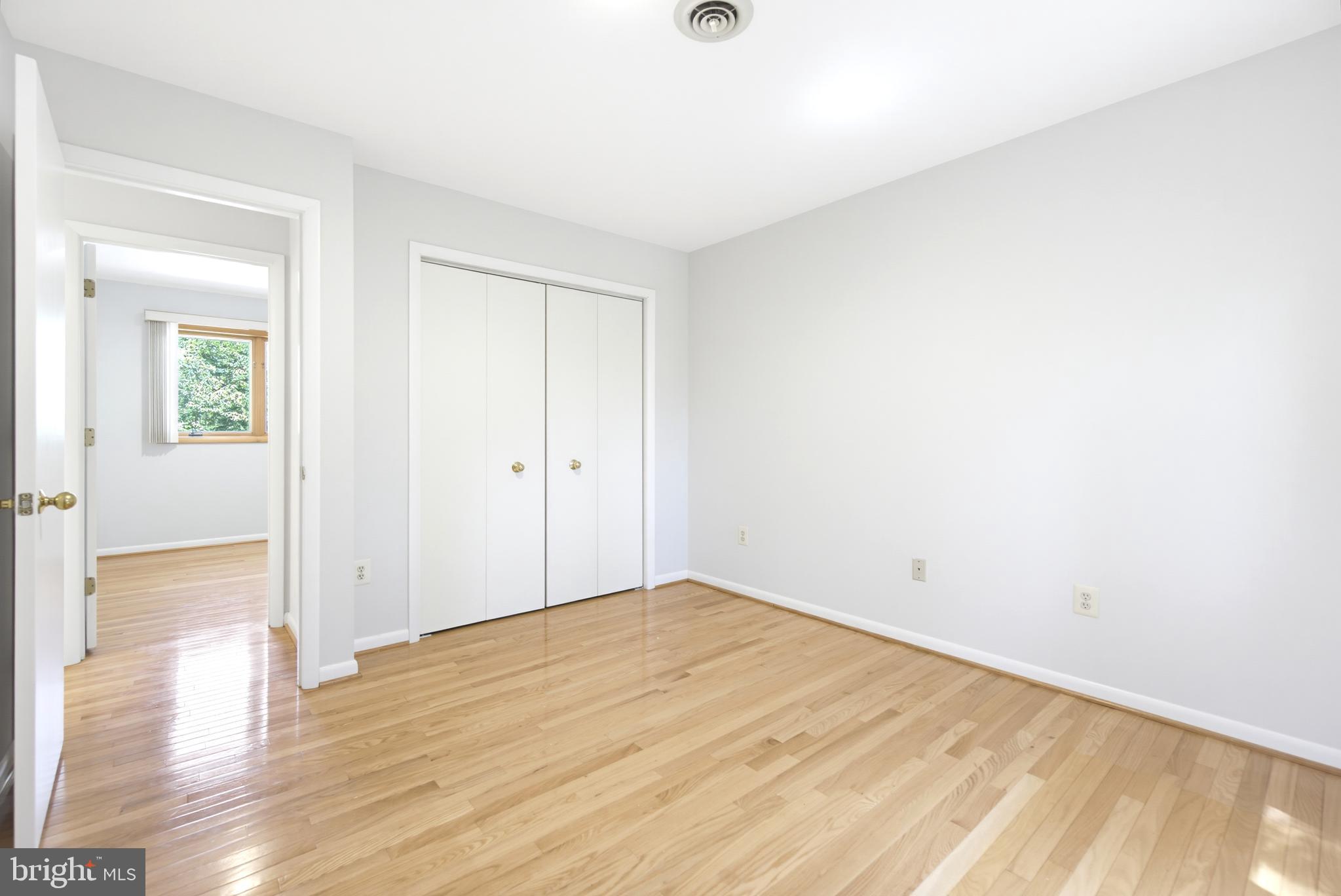 OWEN BROWN WOODS - Residential