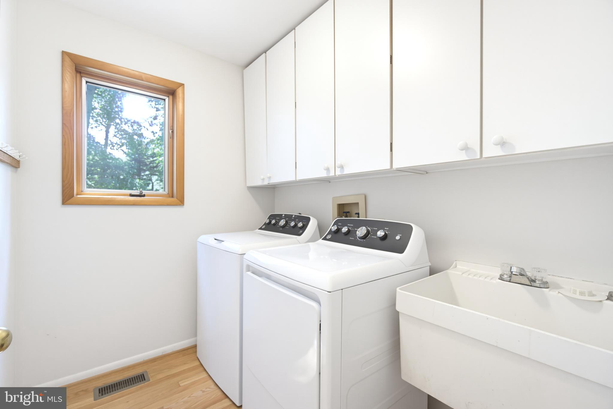 OWEN BROWN WOODS - Residential