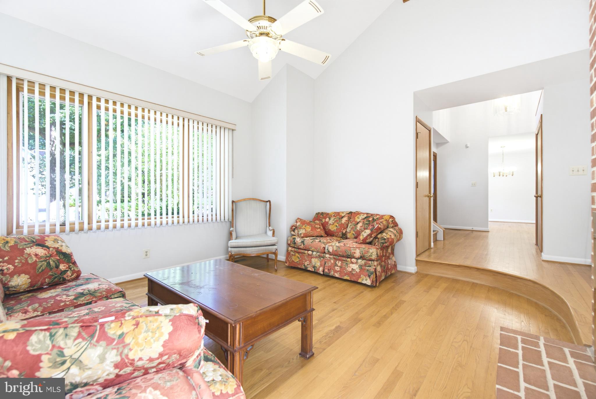 OWEN BROWN WOODS - Residential