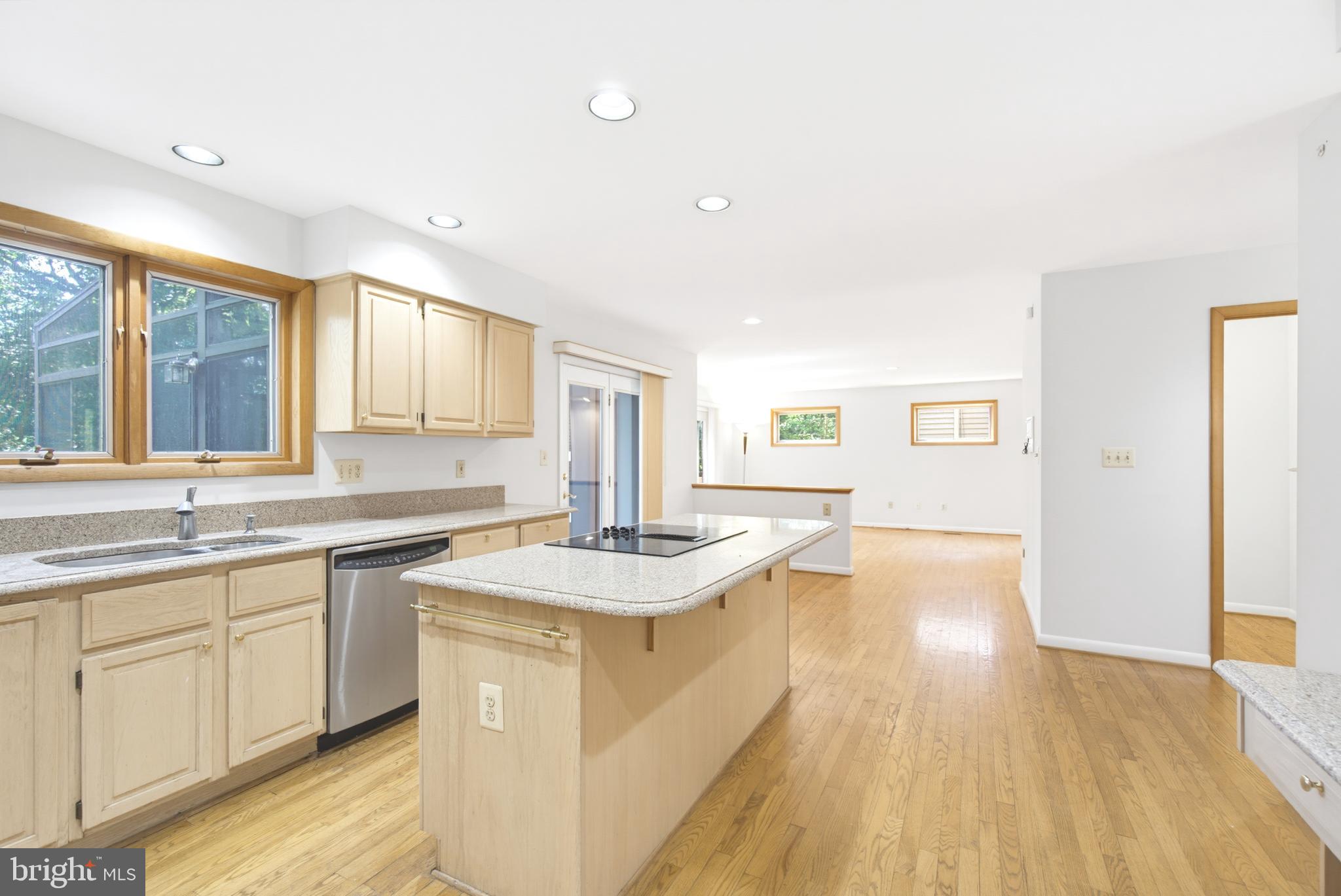 OWEN BROWN WOODS - Residential