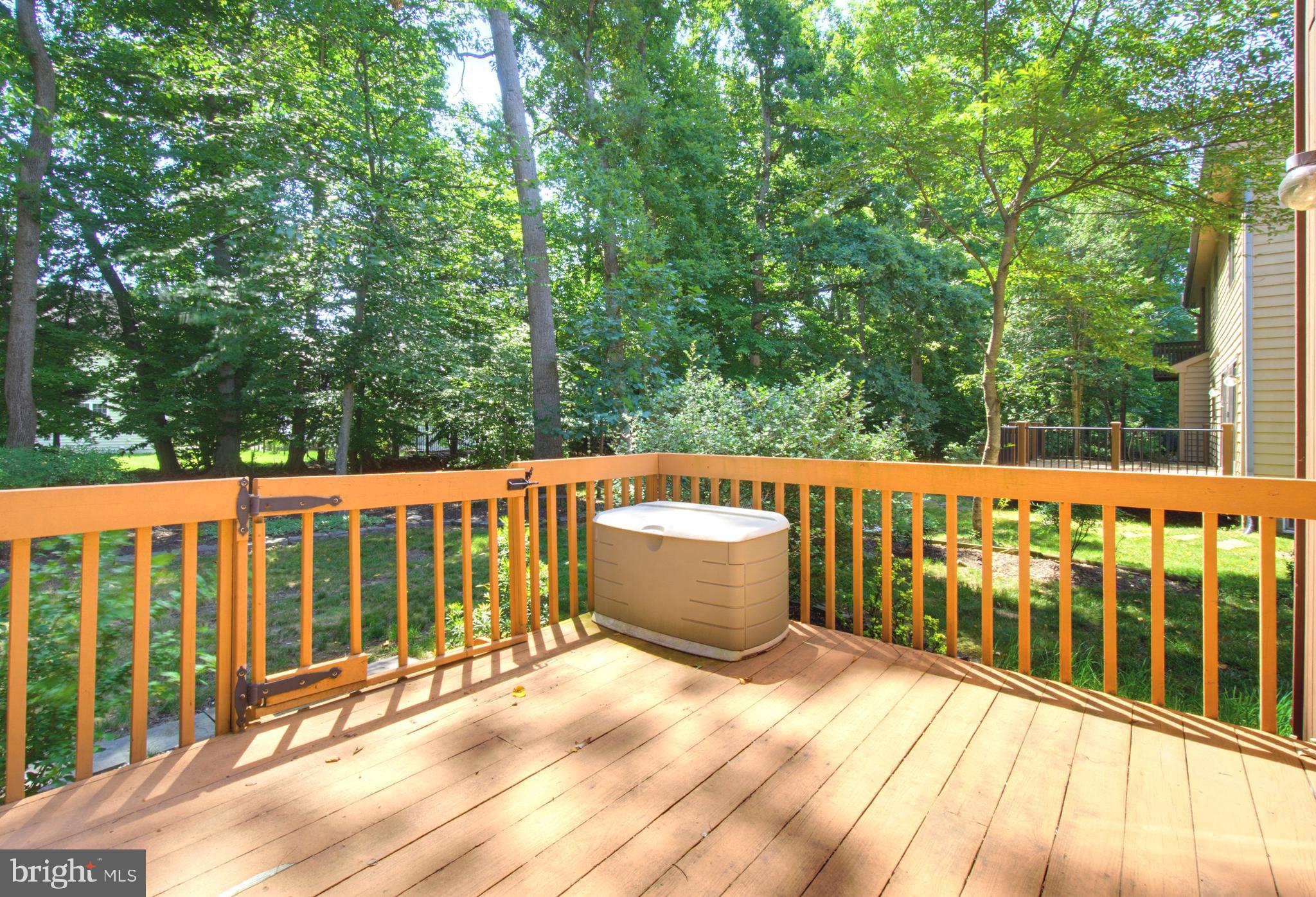 OWEN BROWN WOODS - Residential