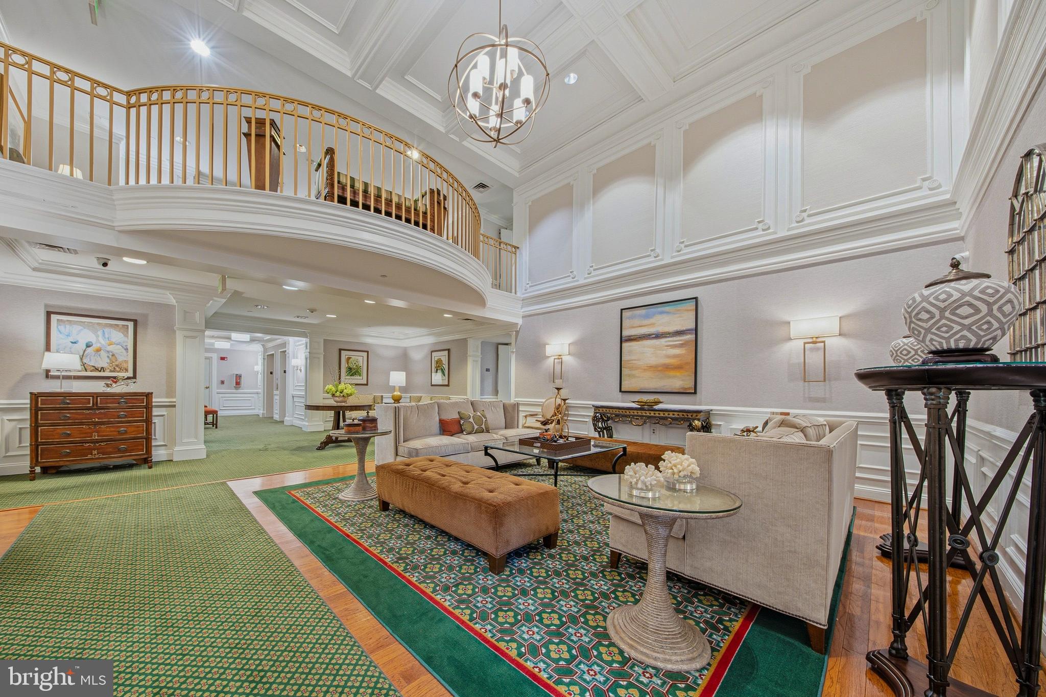 ROUNDWOOD RIDGE - Residential