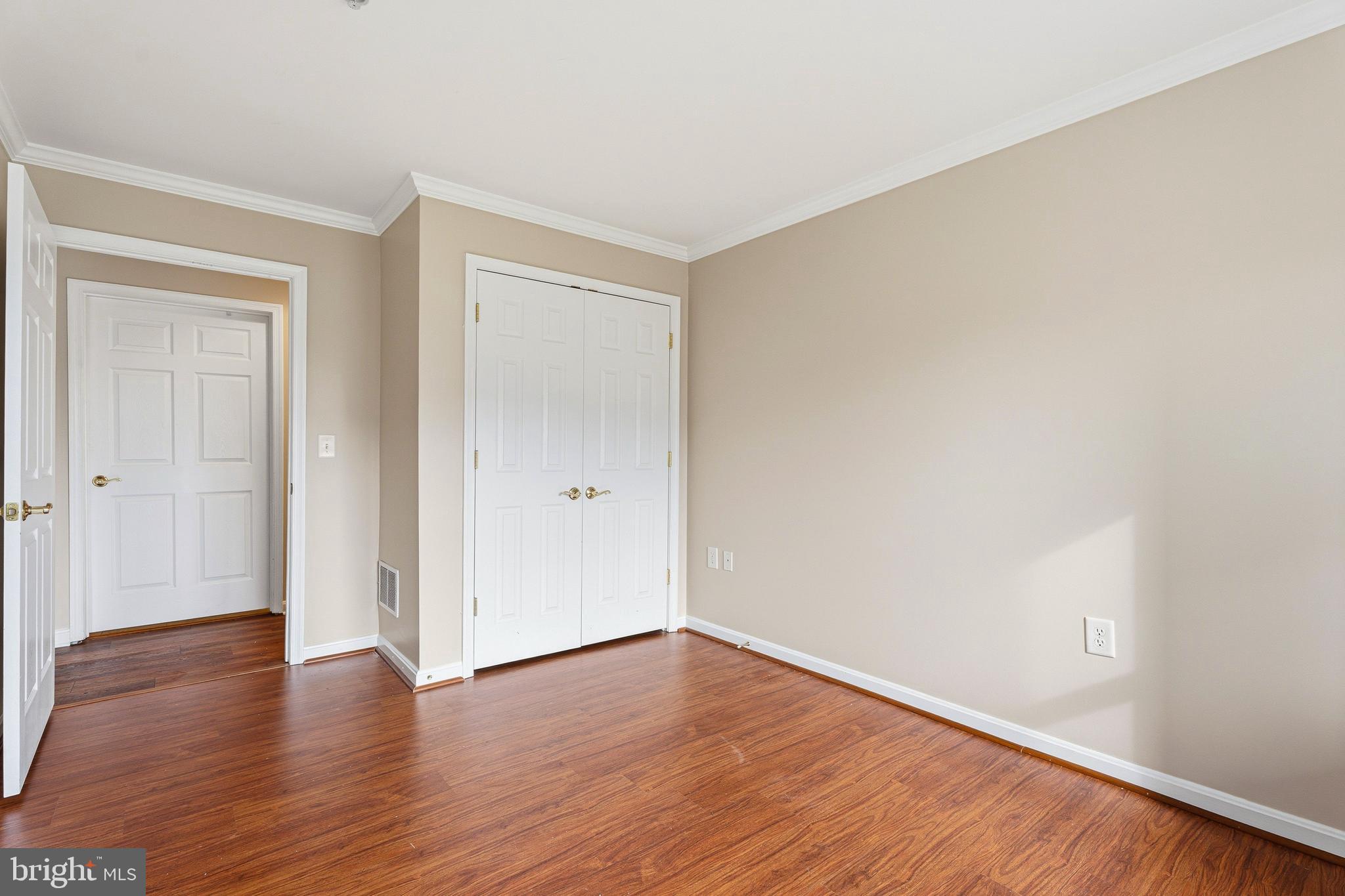 ROUNDWOOD RIDGE - Residential