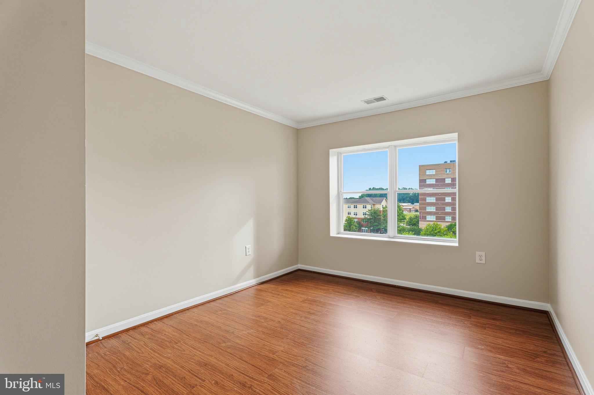 ROUNDWOOD RIDGE - Residential