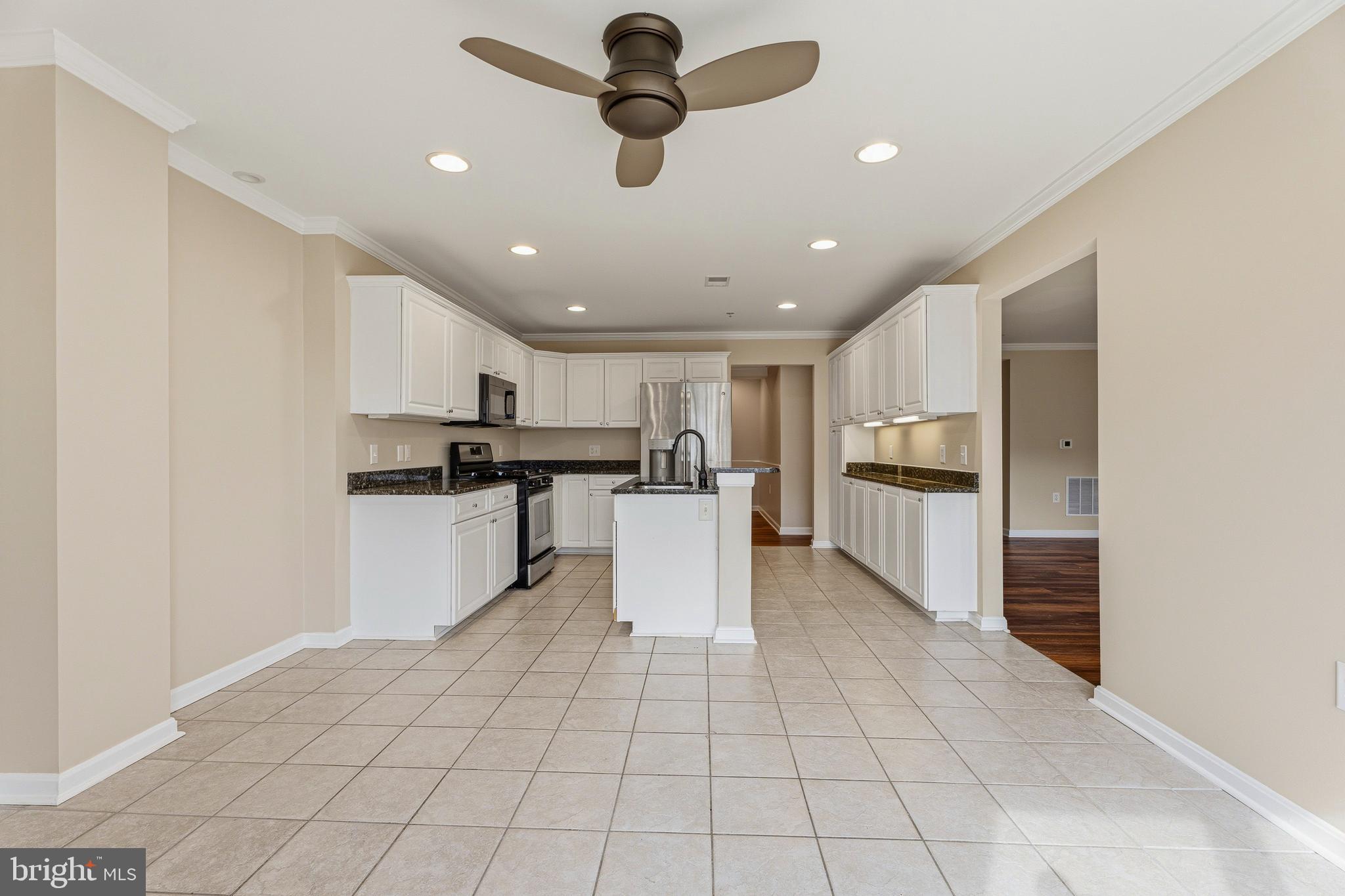 ROUNDWOOD RIDGE - Residential