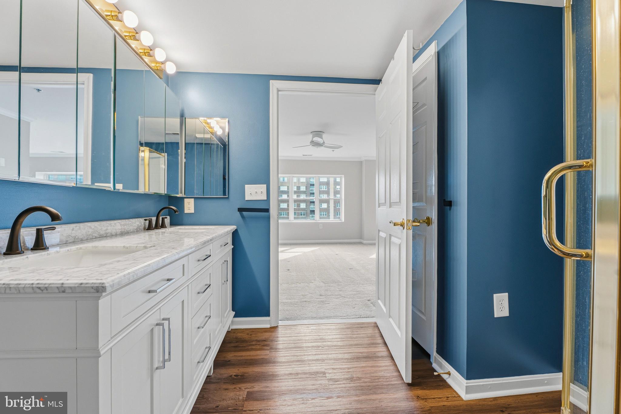 ROUNDWOOD RIDGE - Residential