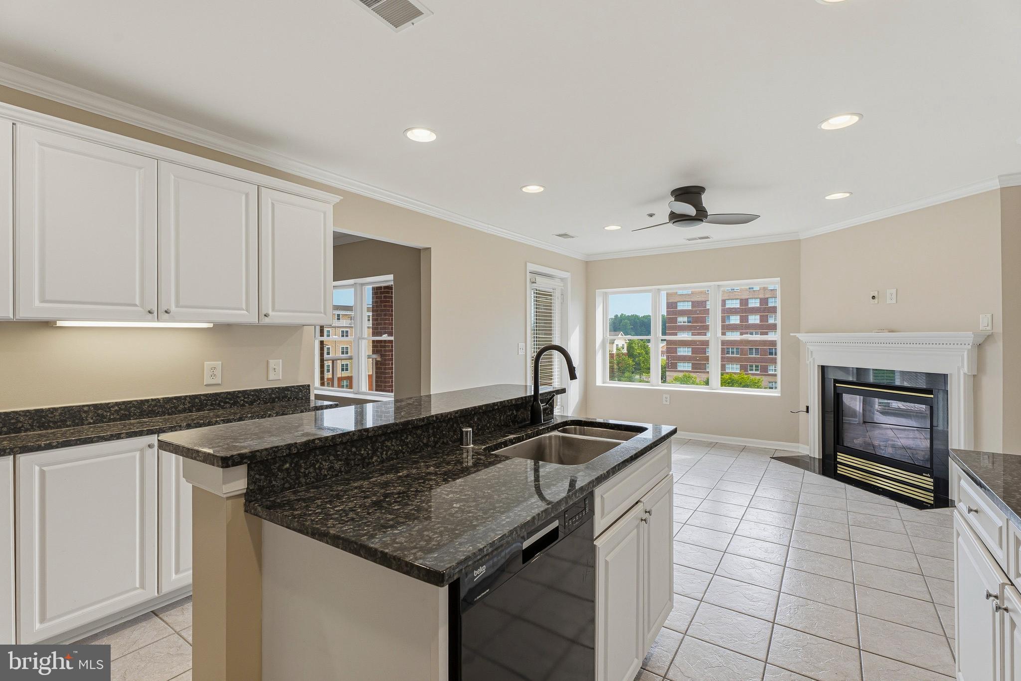 ROUNDWOOD RIDGE - Residential