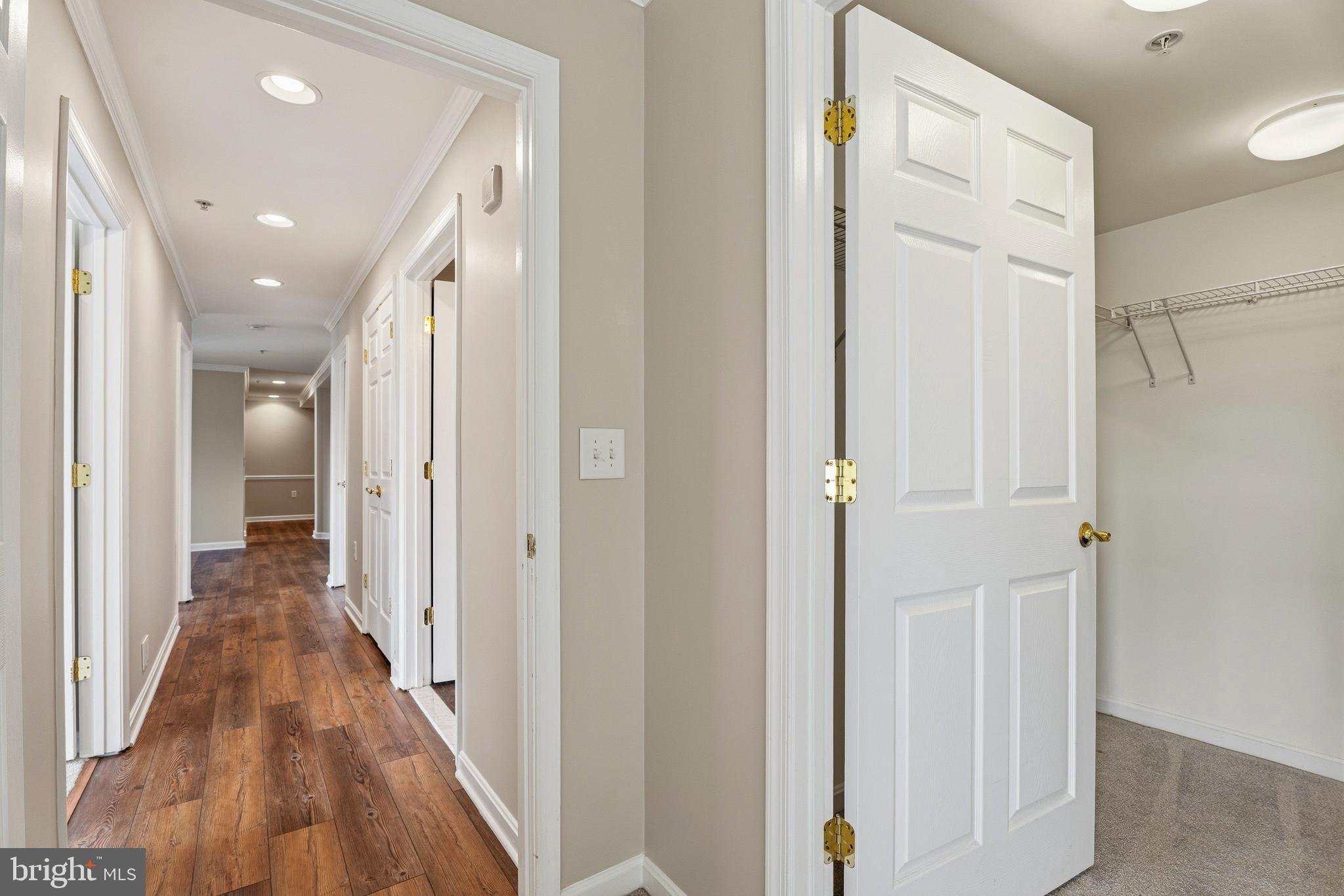ROUNDWOOD RIDGE - Residential