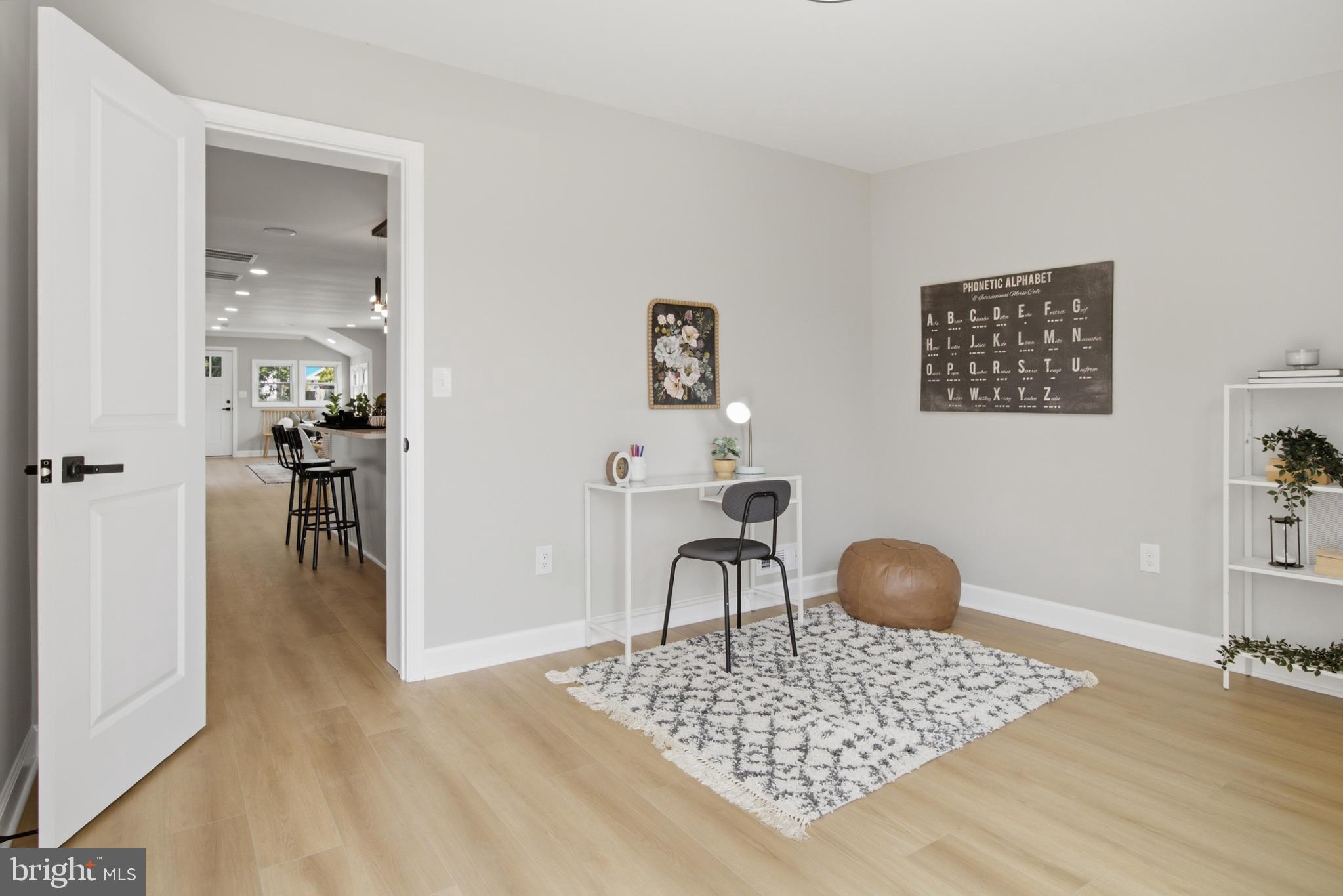 ESSEX - Residential