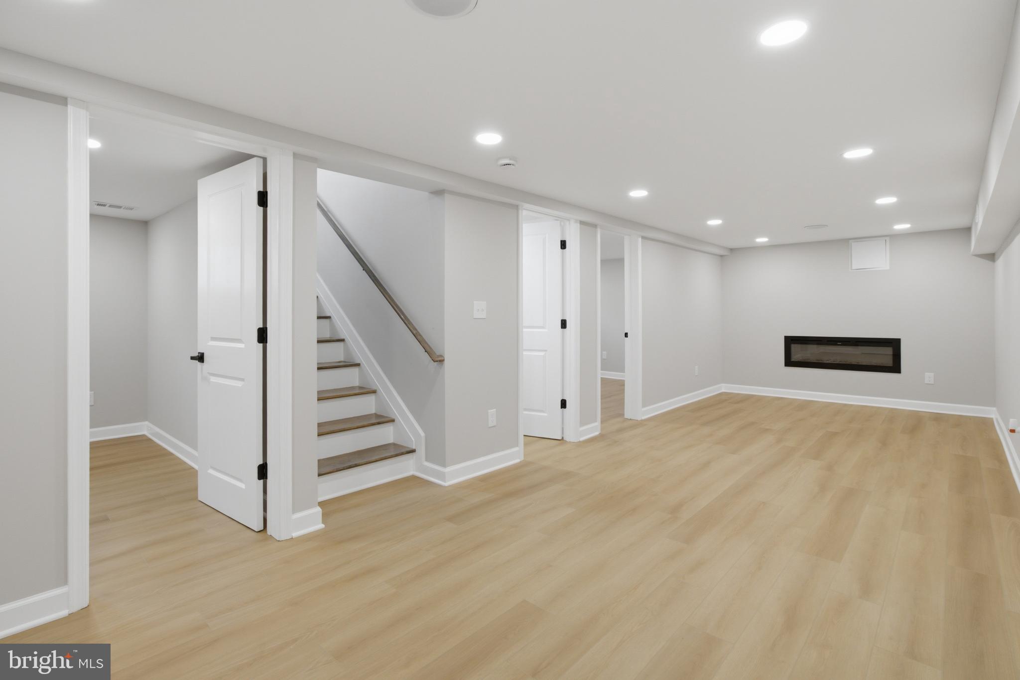 ESSEX - Residential