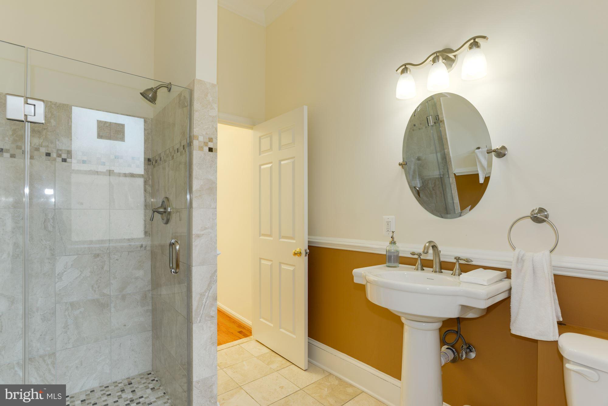 KALORAMA - Commercial Sale