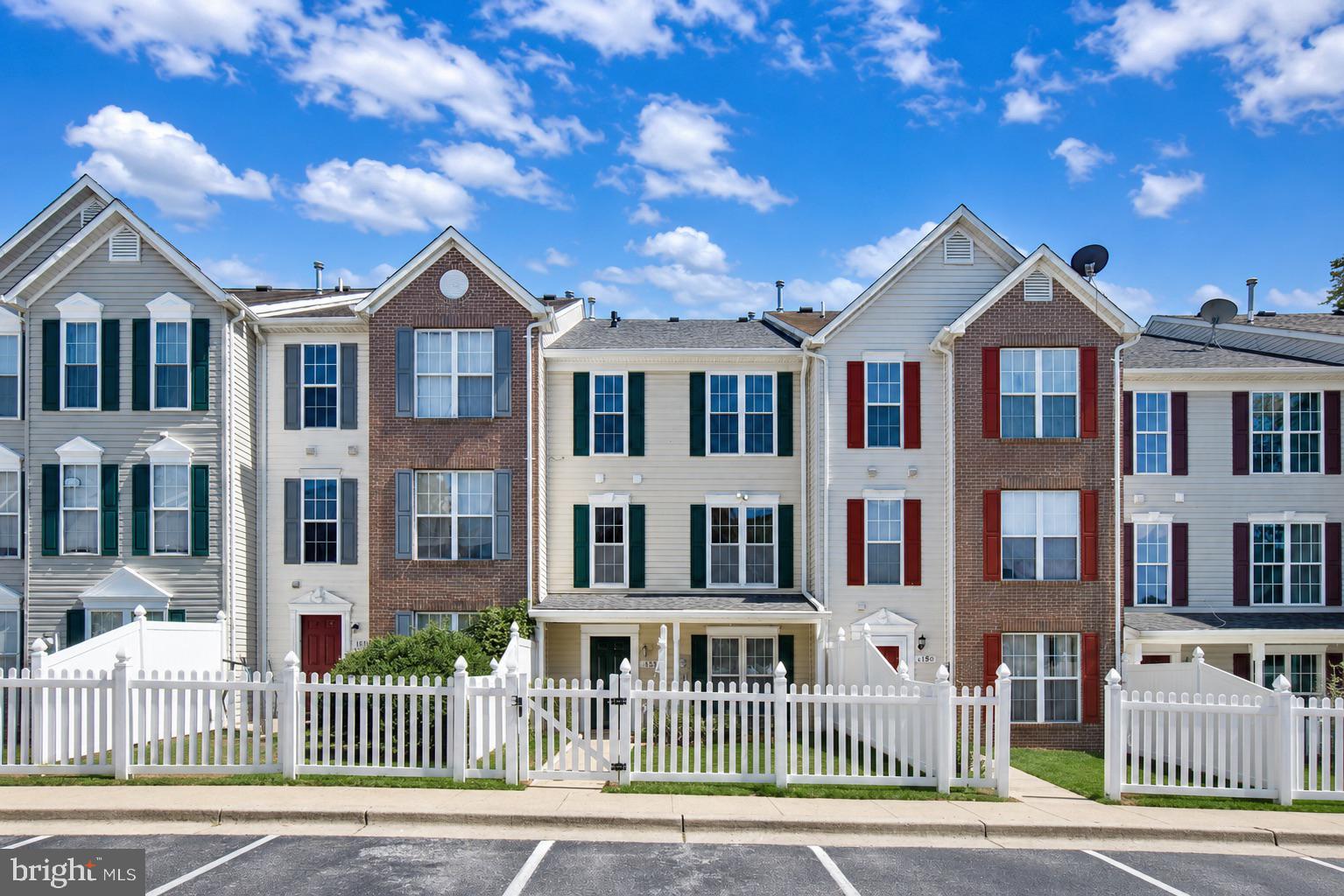 QUAIL RUN SOUTH - Residential