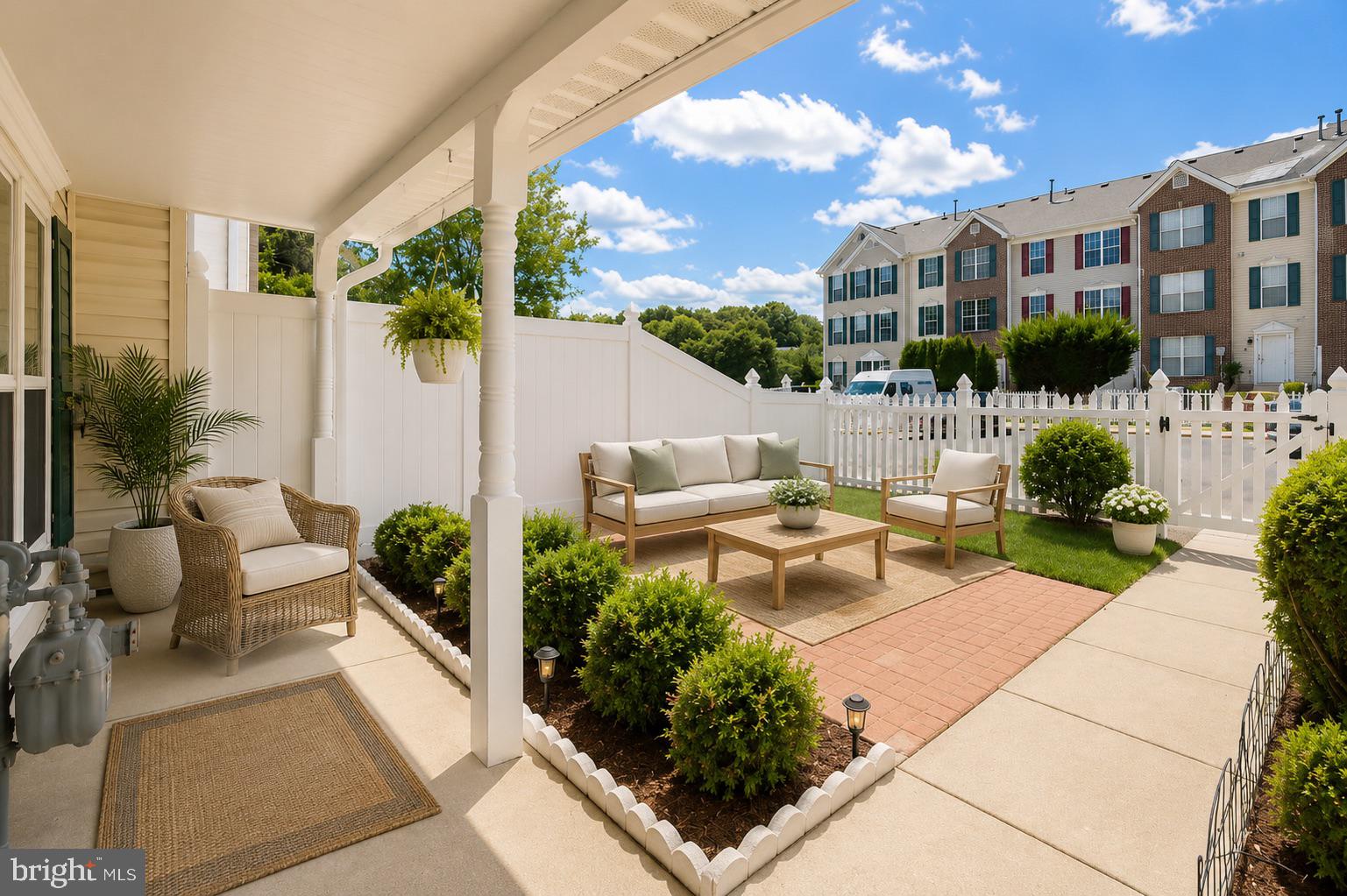 QUAIL RUN SOUTH - Residential