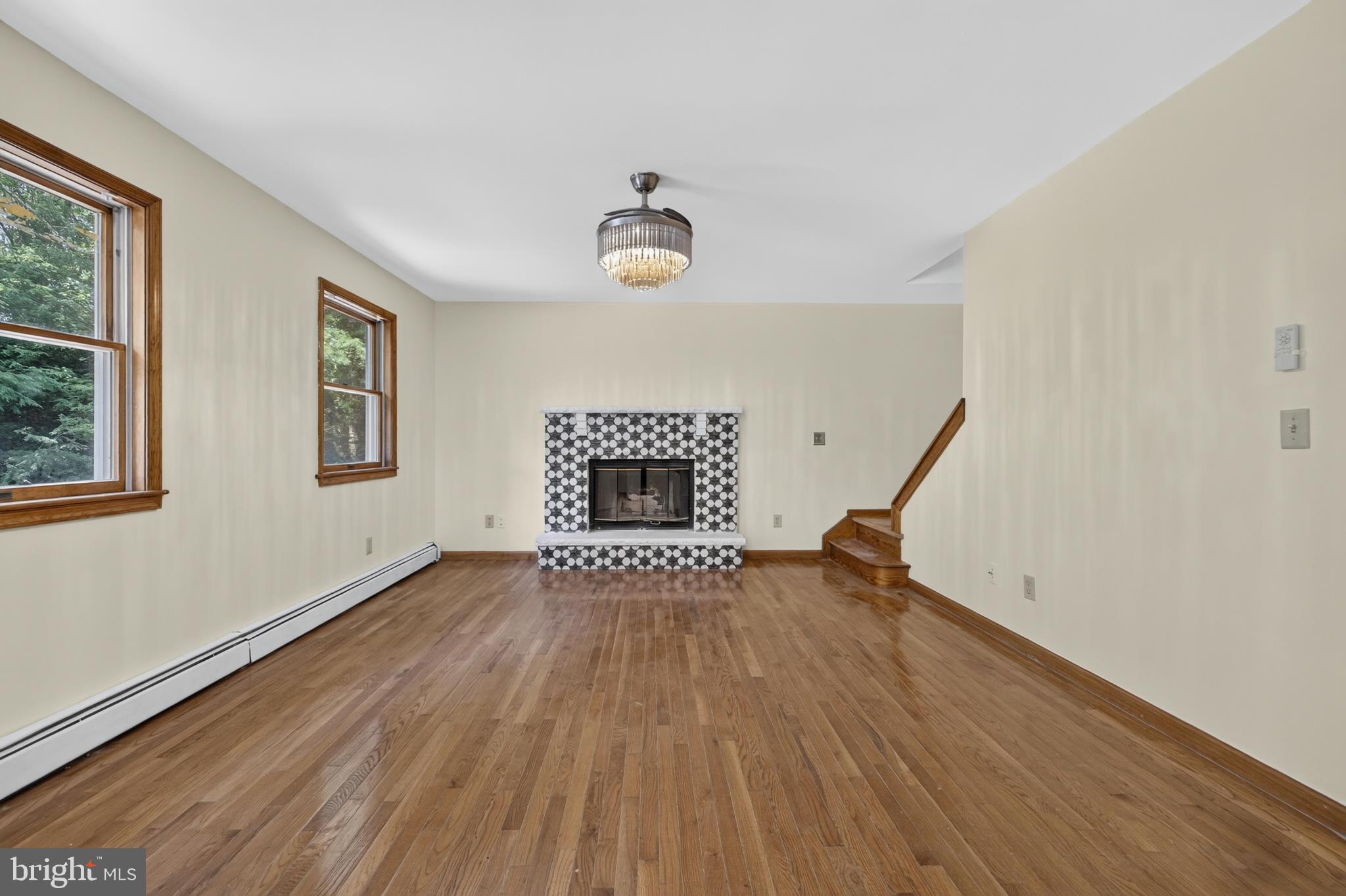 OLD MCMICHAELS EST - Residential