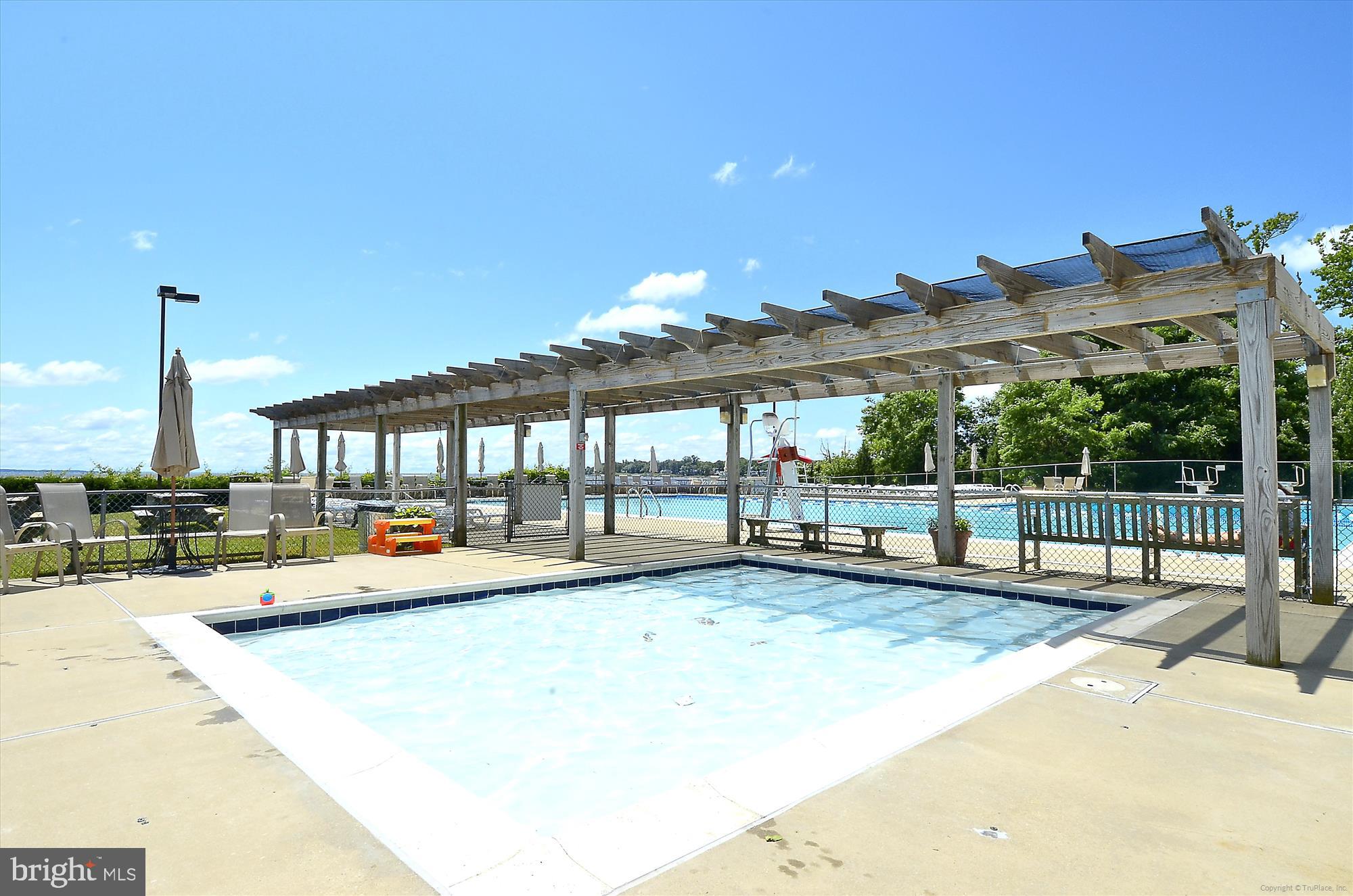 BAY RIDGE - Residential