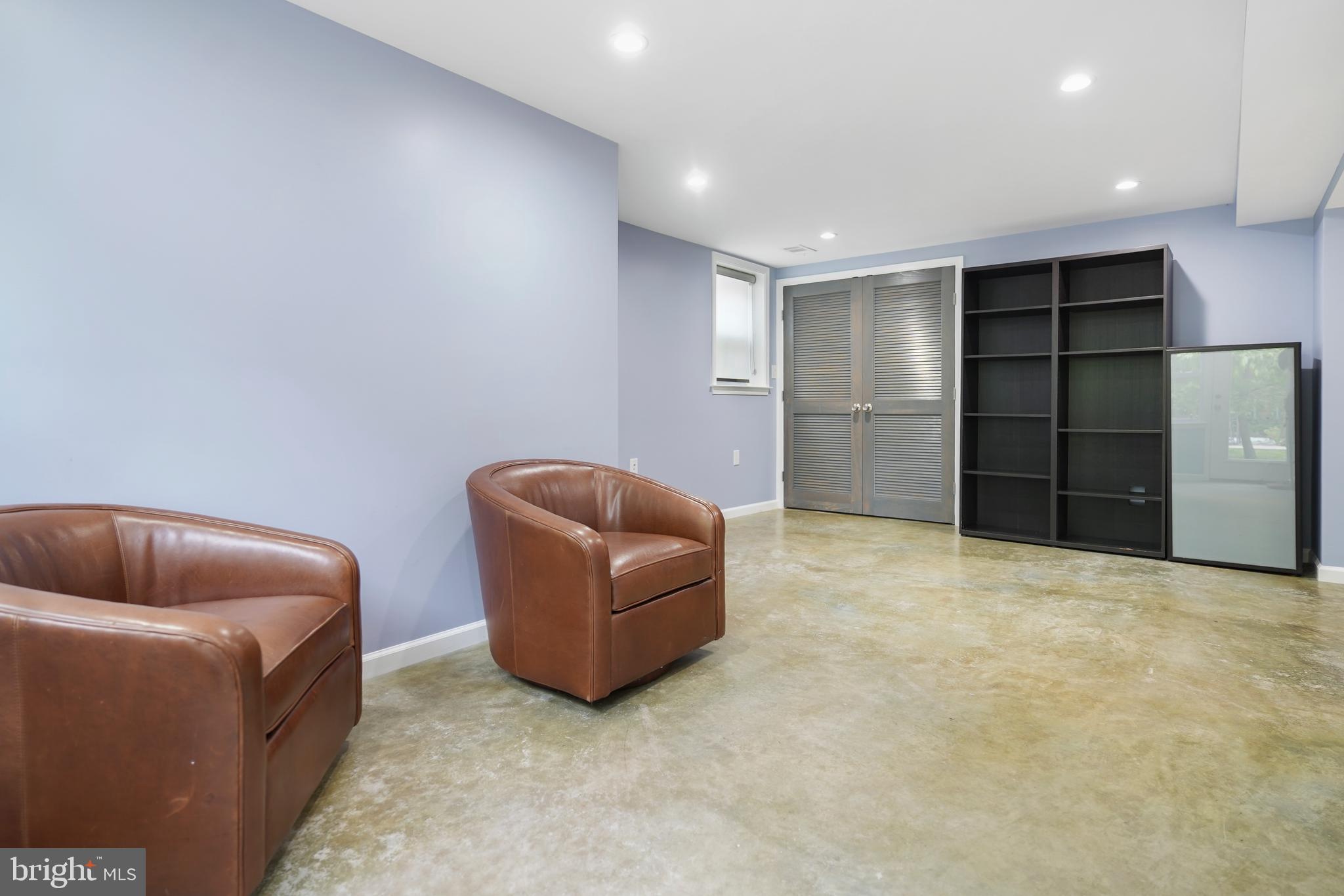 TAKOMA PARK - Residential