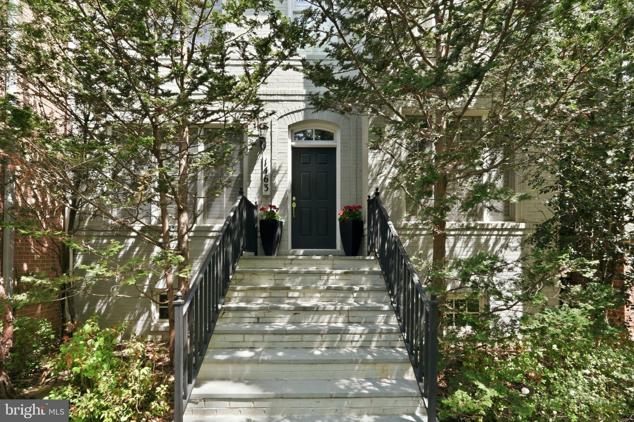 EVANS FARM - Residential